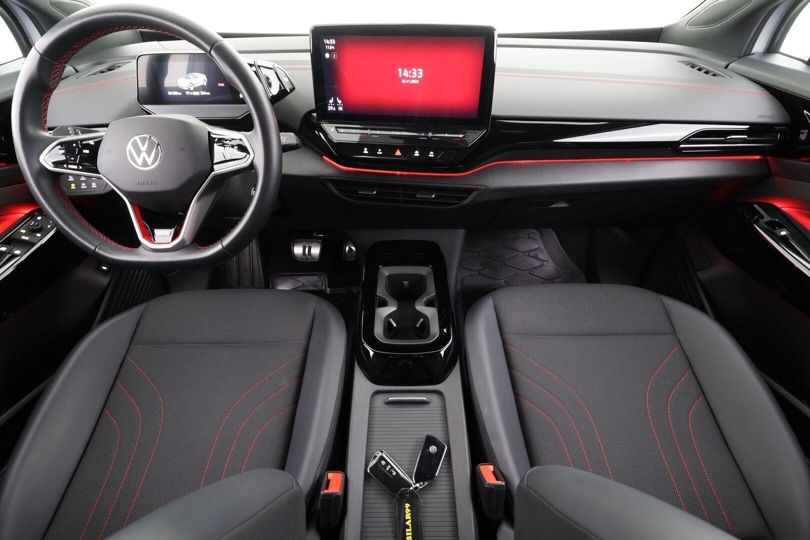 VOLKSWAGEN ID.5 2023 GTX 229hv * ACC / 360° / ILP / IQ.Light / Navi / Koukku / KeylessGo / Puolinahat * - Akku kuntotarkastettu! / Kahdet renkaat aluvanteilla merkki renkain! / Hienokuntoinen sisältä ja päältä 