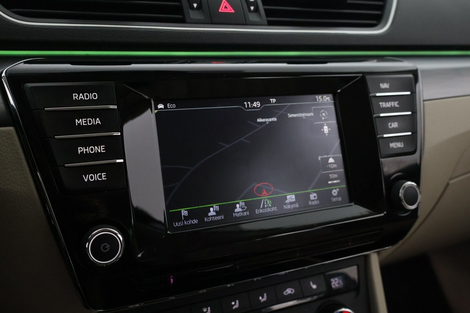 Skoda Superb 2016 Combi 1,4 TSI ACT Style DSG Autom. - Webasto | ACC | Kamera | Nahkapenkit | Sähköluukku