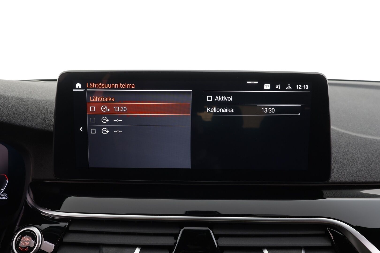 BMW 530 2021 G31 Touring 530d A xDrive Luxury * ACC / HUD / 360° / Muistipenkit / Laser / H&K / Webasto / Navi / Comfort Access * - Kahdet renkaat aluvanteilla / Huippuvarusteet - HULLU BLACKWEEK KORKOTARJOUS 2,49%