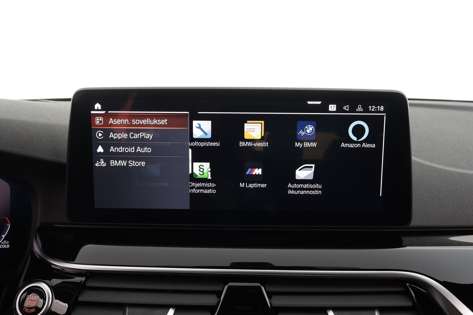 BMW 530 2021 G31 Touring 530d A xDrive Luxury * ACC / HUD / 360° / Muistipenkit / Laser / H&K / Webasto / Navi / Comfort Access * - Kahdet renkaat aluvanteilla / Huippuvarusteet - HULLU BLACKWEEK KORKOTARJOUS 2,49%