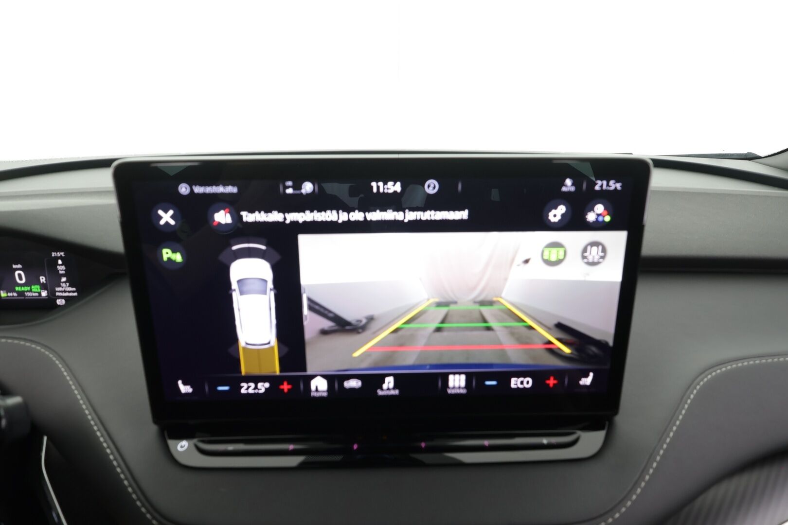 Skoda Enyaq 2022 60 SportLine iV - | ACC | Akkukäyttöinen | Matrix-LED | P.Kamera | Ratinlämmitys | Puolinahat | Keyless | Apple&Android | Kahdet Renkaat |