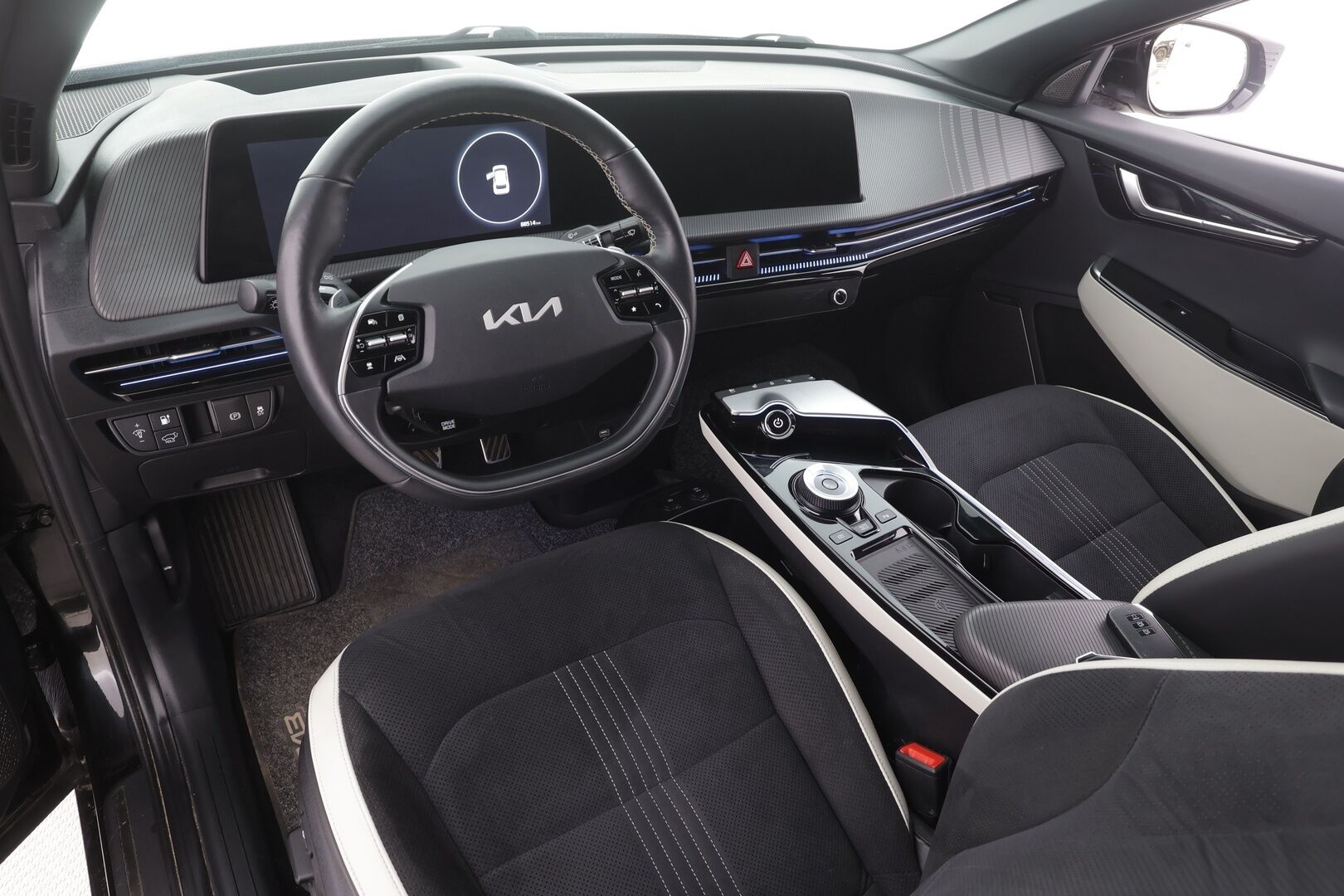 Kia EV6 2022 GT-Line AWD 77 kWh 325 hv - | ACC | ILP | HUD | Meridian | 360° | Ilm. Relax-penkit | Muistipenkki | Ambient | 2x renkaat aluvantein | 