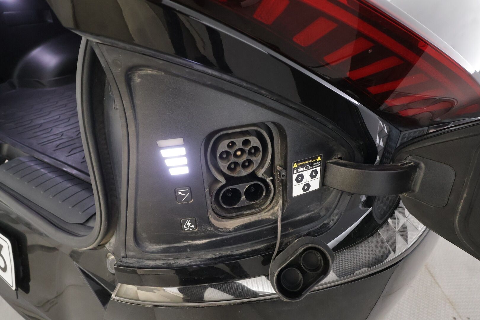 Kia EV6 2022 GT-Line AWD 77 kWh 325 hv - | ACC | ILP | HUD | Meridian | 360° | Ilm. Relax-penkit | Muistipenkki | Ambient | 2x renkaat aluvantein | 