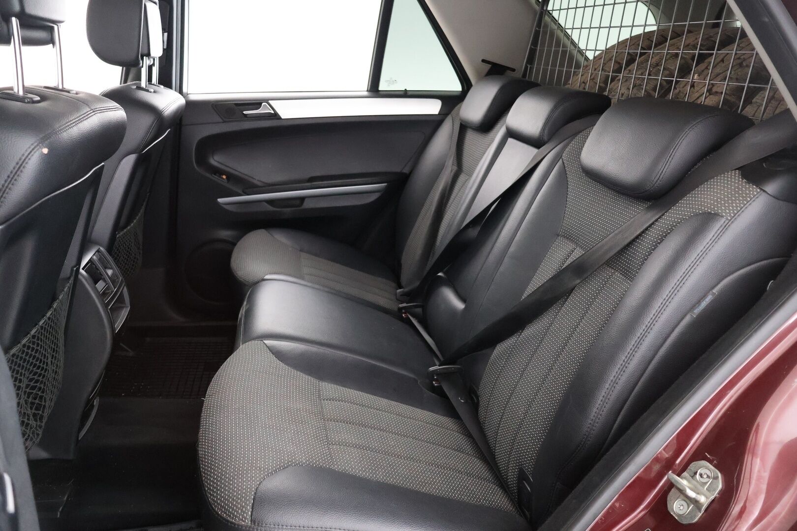 Mercedes-Benz ML 2006 5D ML 320 CDI KOMBI AUTOMATIC-164122-4X4/292 - Myydään Huutokaupat.com:issa
