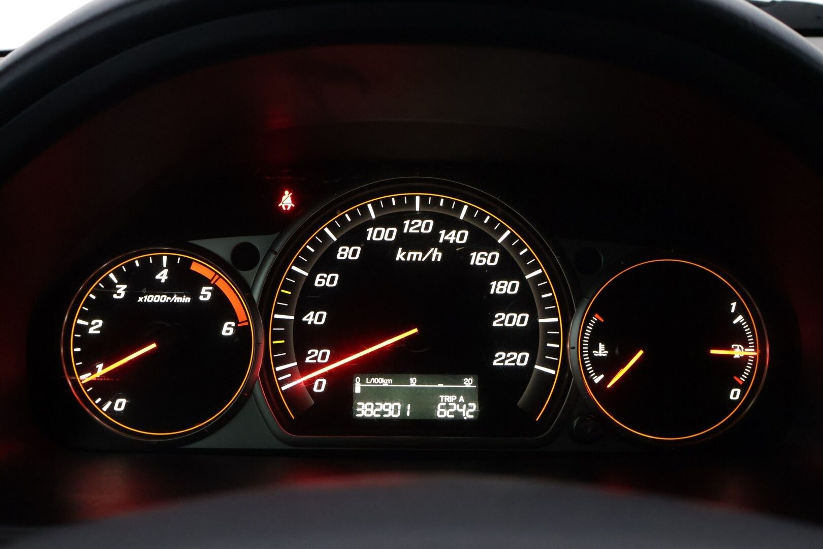 Honda CR-V 2006 MYYDÄÄN HUUTOKAUPAT.COM! - MYYDÄÄN HUUTOKAUPAT.COM! - Osta nyt, maksa vasta ensi vuonna