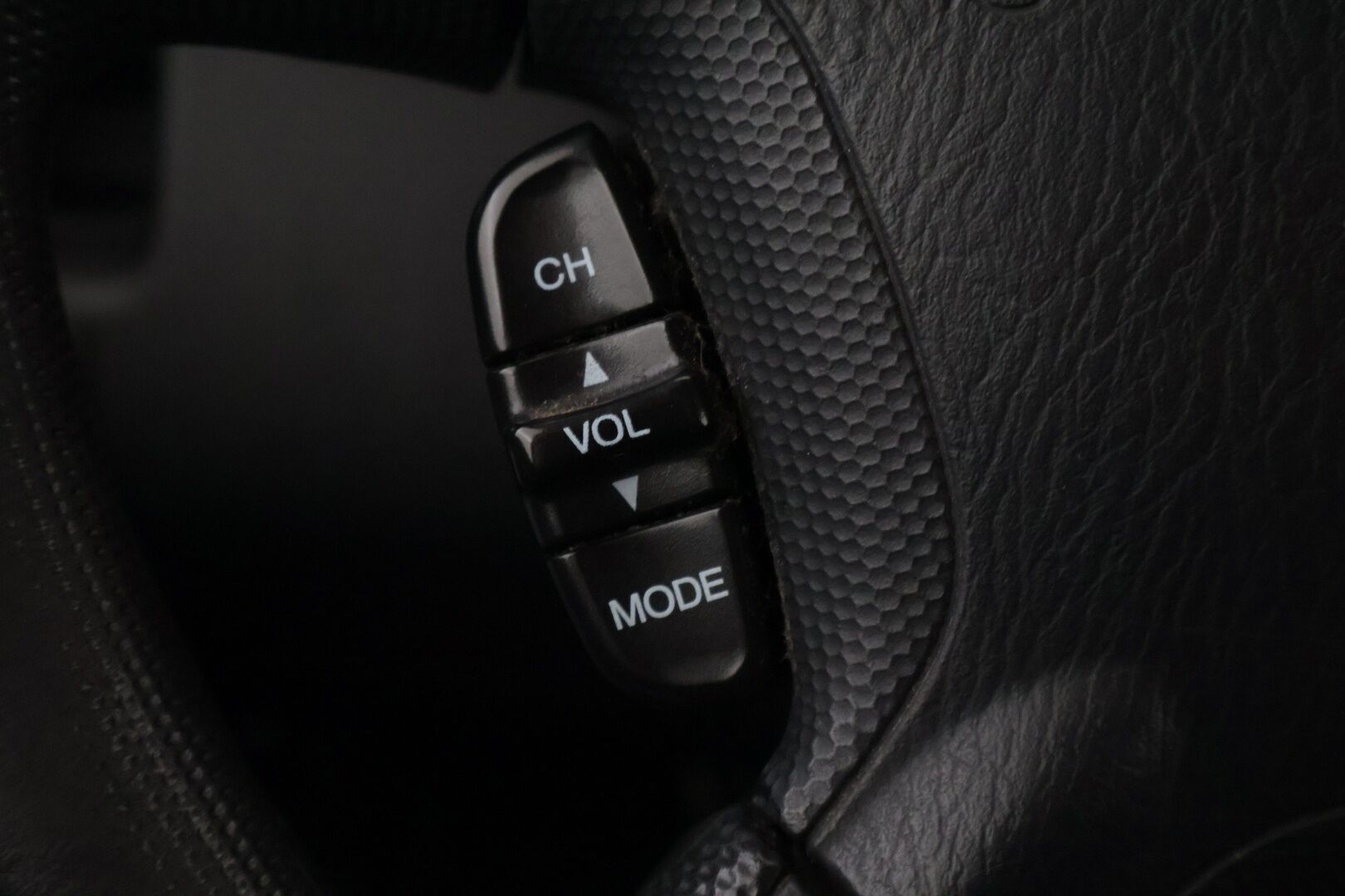 Honda CR-V 2006 MYYDÄÄN HUUTOKAUPAT.COM! - MYYDÄÄN HUUTOKAUPAT.COM! - Osta nyt, maksa vasta ensi vuonna