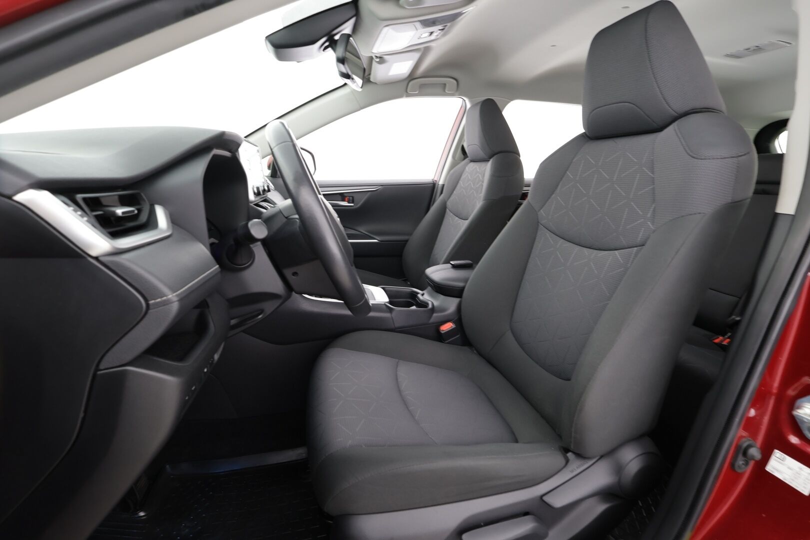 Toyota RAV4 2020 2,0 VVT-iE Active Multidrive S * Koukku / ACC / LED / P.Kamera / Sisätilanlämmitin / Kaistavahti / Navi * - Suomi-auto / Merkkihuollot / Kahdet renkaat aluvanteilla - HULLUT AVAJAISHULINAT KORKOTARJOUS 3,29 %