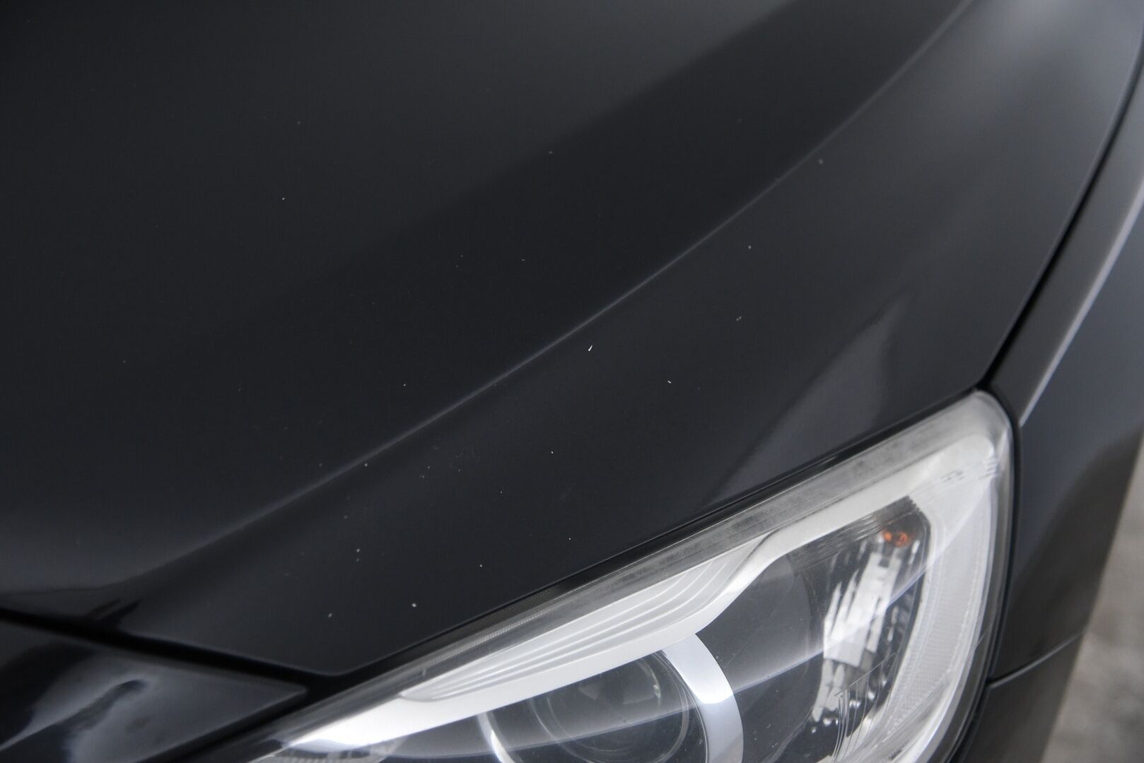 Volvo V60 2015 D4 AWD Summum / Nahkasisusta / Keyless / Muistipenkki / Koukku / Huoltokirja - YritysOutlet - Myydään vain yrityksille - 2x Renkaat vanteineen! Siisti! 