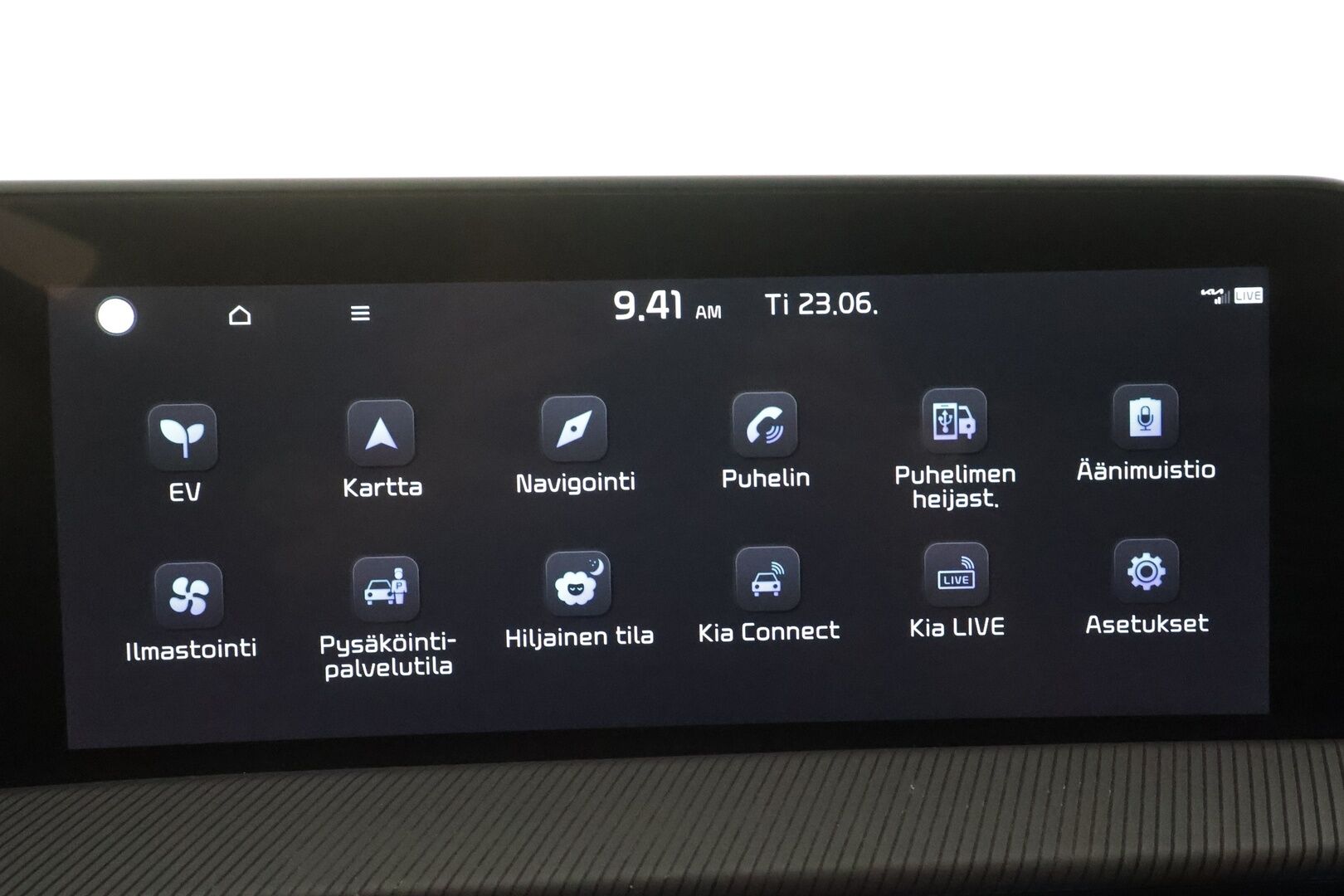 KIA EV6 2023 GT-Line AWD 77 kWh 325 hv - Koukku | Ilmastoidut penkit | ILP | Meridian | ACC | HUD | 360° | Muistipenkki | Nahka-alcantara | HDA | 2x renkaat aluin |