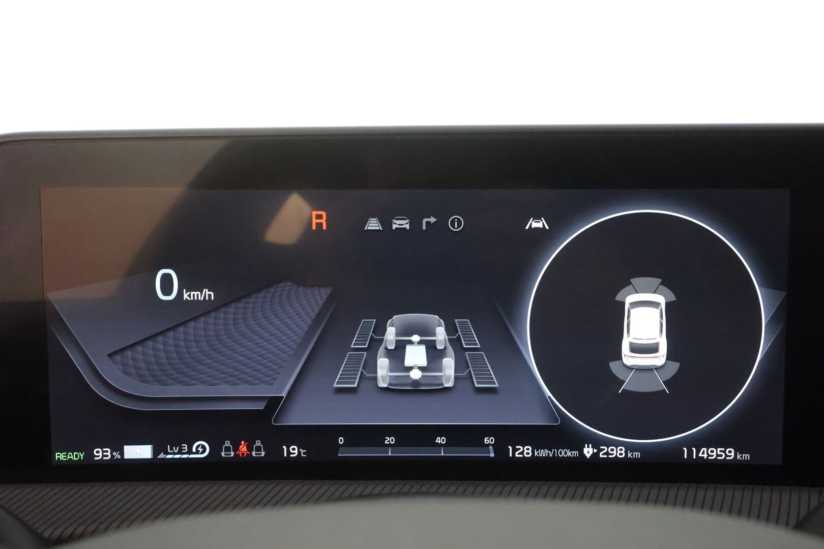 KIA EV6 2023 GT-Line AWD 77 kWh 325 hv - Koukku | Ilmastoidut penkit | ILP | Meridian | ACC | HUD | 360° | Muistipenkki | Nahka-alcantara | HDA | 2x renkaat aluin |