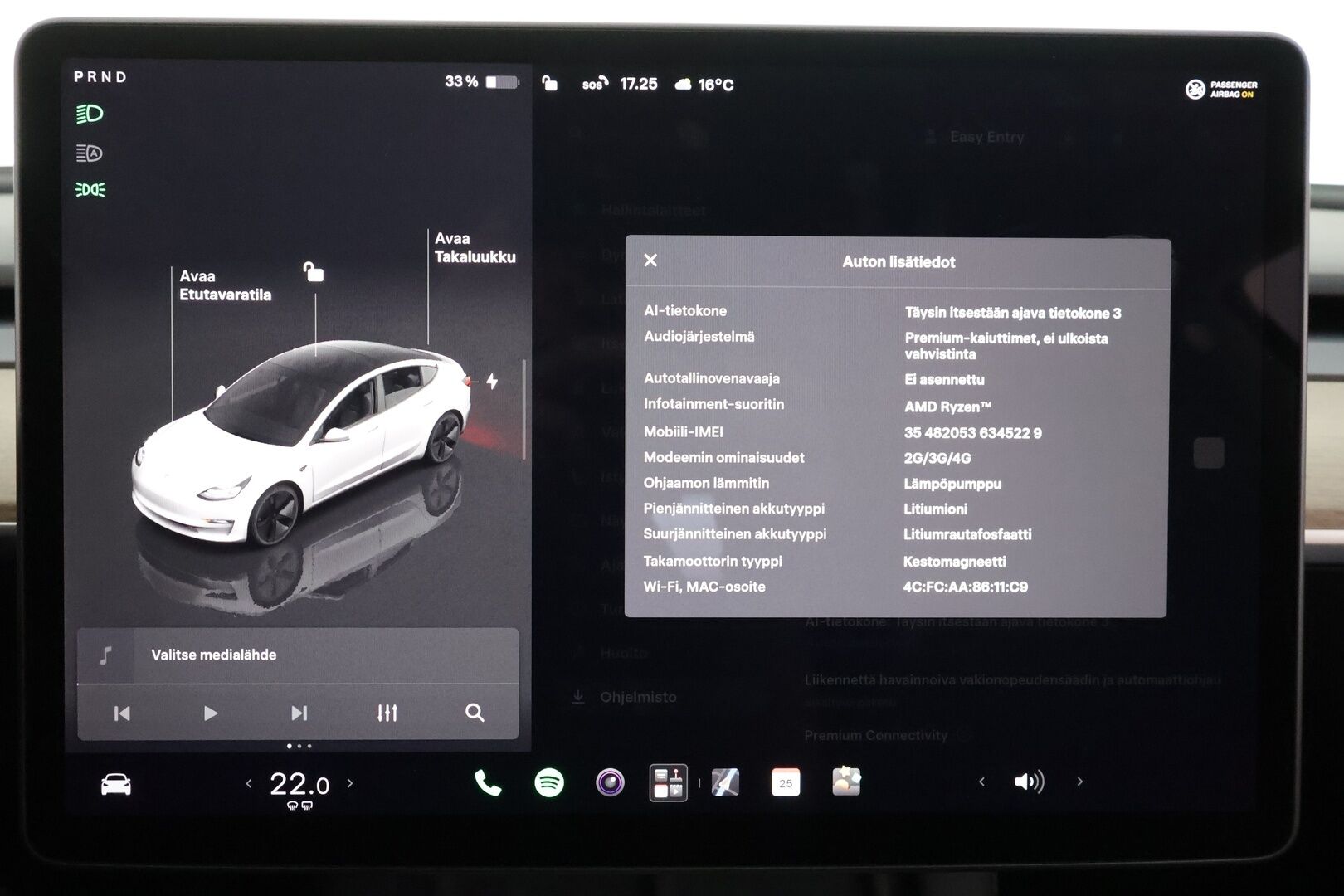 Tesla Model 3 2023 RWD - | ACC | ILP | Matrix | Ryzen | Lasikatto | Sähkönahat | Muistipenkki | Premium kaiuttimet | P.kamera | Autosteer | 2x renkaat | ALV | 