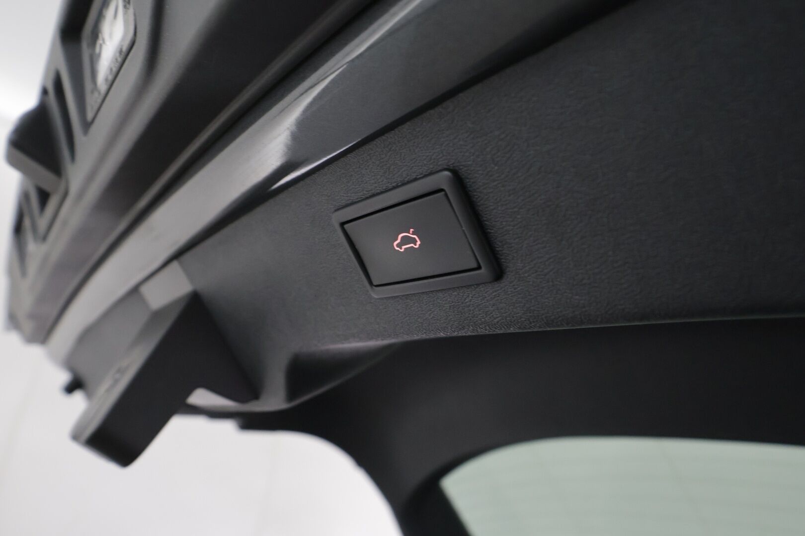SKODA ENYAQ 2023 RS 220kW - | ACC | ILP | Koukku | Canton | HUD | Lasikatto | Matrix-LED | Muistipenkki | P.Kamera | Keyless | Apple&Android | Merkkihuollettu | Kahdet Renkaat |