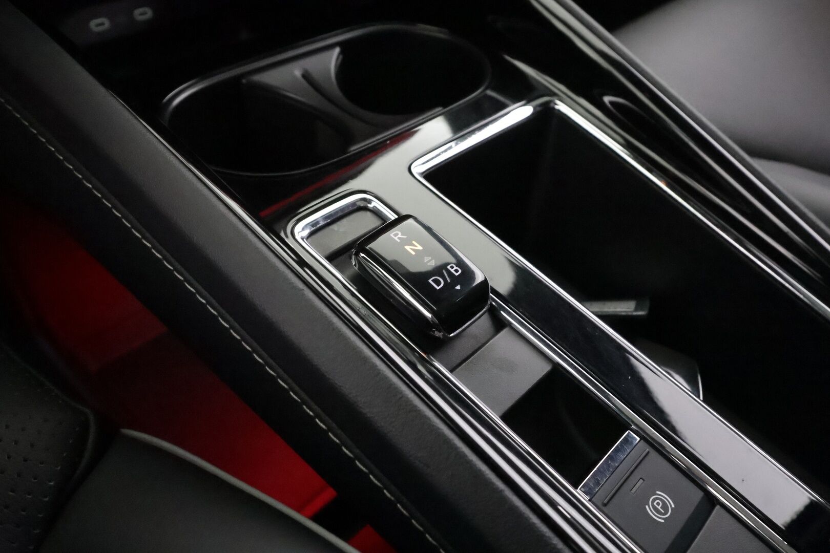 Skoda Enyaq 2022 Coupe 80x 4x4 RS iV - | ACC | ÌLP | Koukku | Canton | Matrix-LED | Hierova Muistipenkki | HUD | Lasikatto | Nahat | Keyless | Apple&Android | Merkkihuollettu |