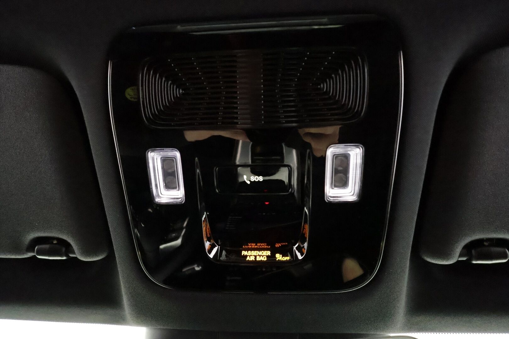 MERCEDES-BENZ CLA 2025 350 4Matic AMG - | Distronic | ILP | Koukku | Burmester | 360° | HUD | Multibeam | Lasikatto | Sporttipenkit muistilla | Ambient light | Keyless | Apple & Android | - KORKO VAIN 3,99 %