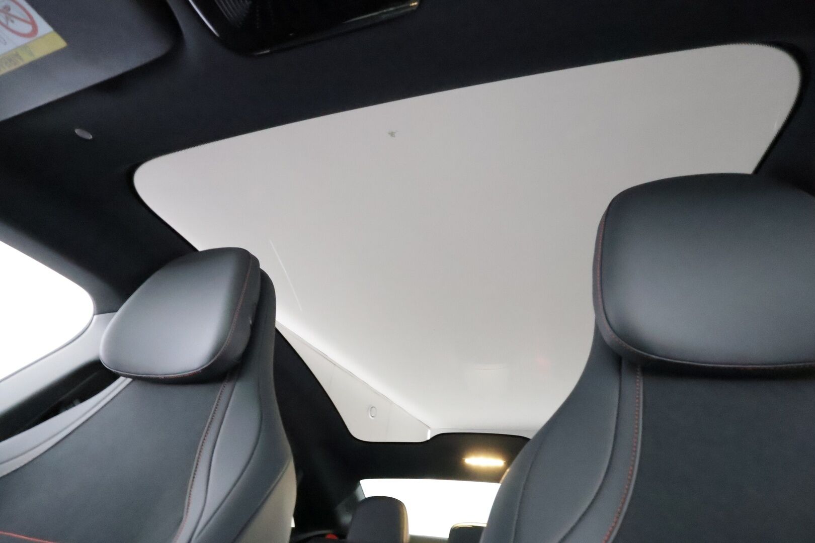 MERCEDES-BENZ CLA 2025 350 4Matic AMG - | Distronic | ILP | Koukku | Burmester | 360° | HUD | Multibeam | Lasikatto | Sporttipenkit muistilla | Ambient light | Keyless | Apple & Android | - KORKO VAIN 3,99 %