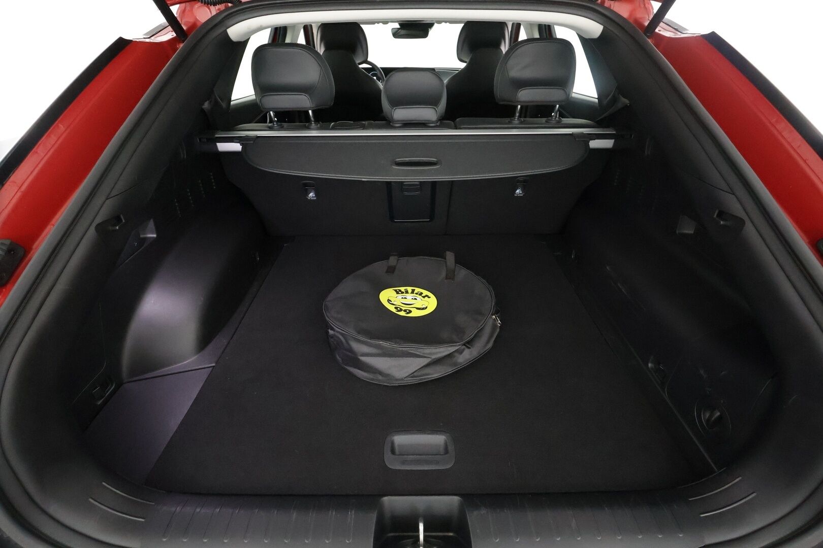 KIA EV6 2022 RWD 77 kWh 229 hv - | ACC | HDA | Puolinahat | P.kamera | Lämm. ratti | Apple & Android | Navi | Lane Assist | Hätäjarrutusavustin | Digimittaristo | Merkkihuollot | 