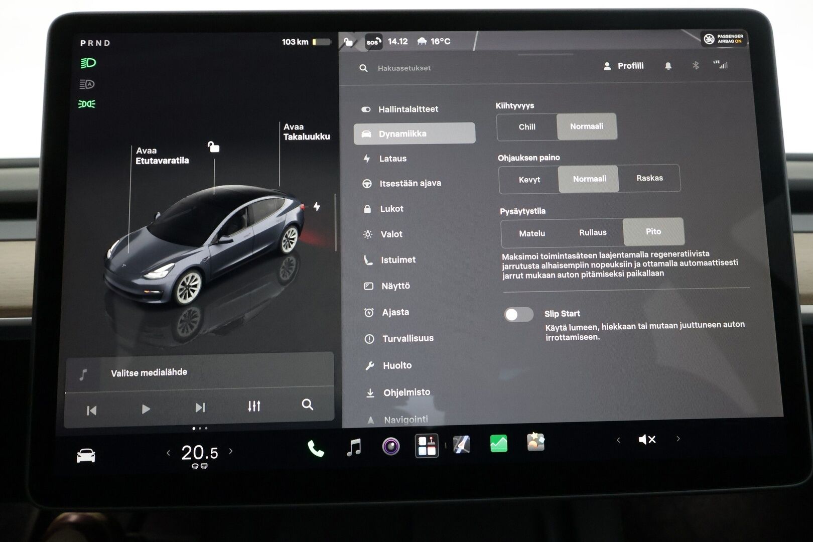 Tesla Model 3 2023 Long Range - | ACC | ILP | Ryzen | Matrix | Lasikatto | Premium Audio | Sähkönahat | Muistipenkki | P.kamera | Autosteer | Lämm. ratti | 2x renkaat aluin | 