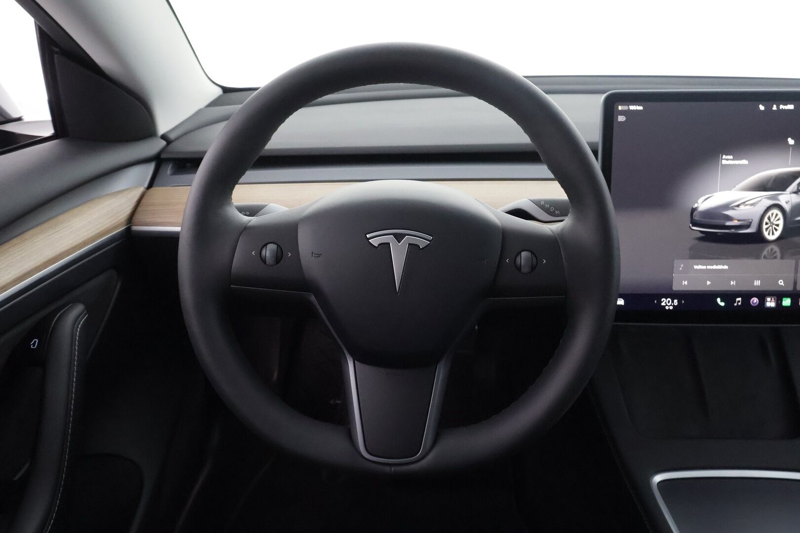 Tesla Model 3 2023 Long Range - | ACC | ILP | Ryzen | Matrix | Lasikatto | Premium Audio | Sähkönahat | Muistipenkki | P.kamera | Autosteer | Lämm. ratti | 2x renkaat aluin | 