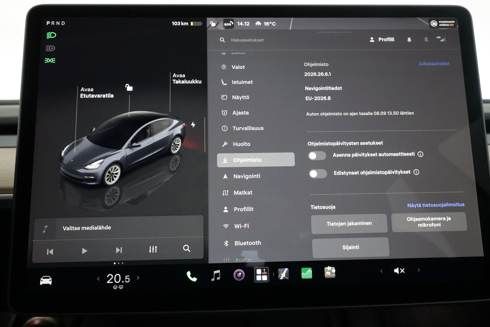 Tesla Model 3 2023 Long Range - | ACC | ILP | Ryzen | Matrix | Lasikatto | Premium Audio | Sähkönahat | Muistipenkki | P.kamera | Autosteer | Lämm. ratti | 2x renkaat aluin | 