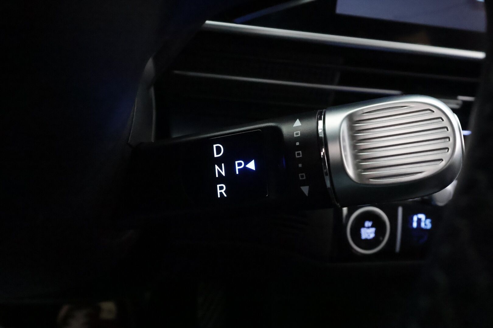 Hyundai IONIQ 6 2025 77 kWh 325 hv AWD Ultimate - | ACC | ILP | HUD | 360° | Ilm. relax nahat | BOSE | Matrix | Kattoluukku | Muistipenkki | Kamerapeilit | V2L | Lämm. ratti | HDA | BSM | Ambient |