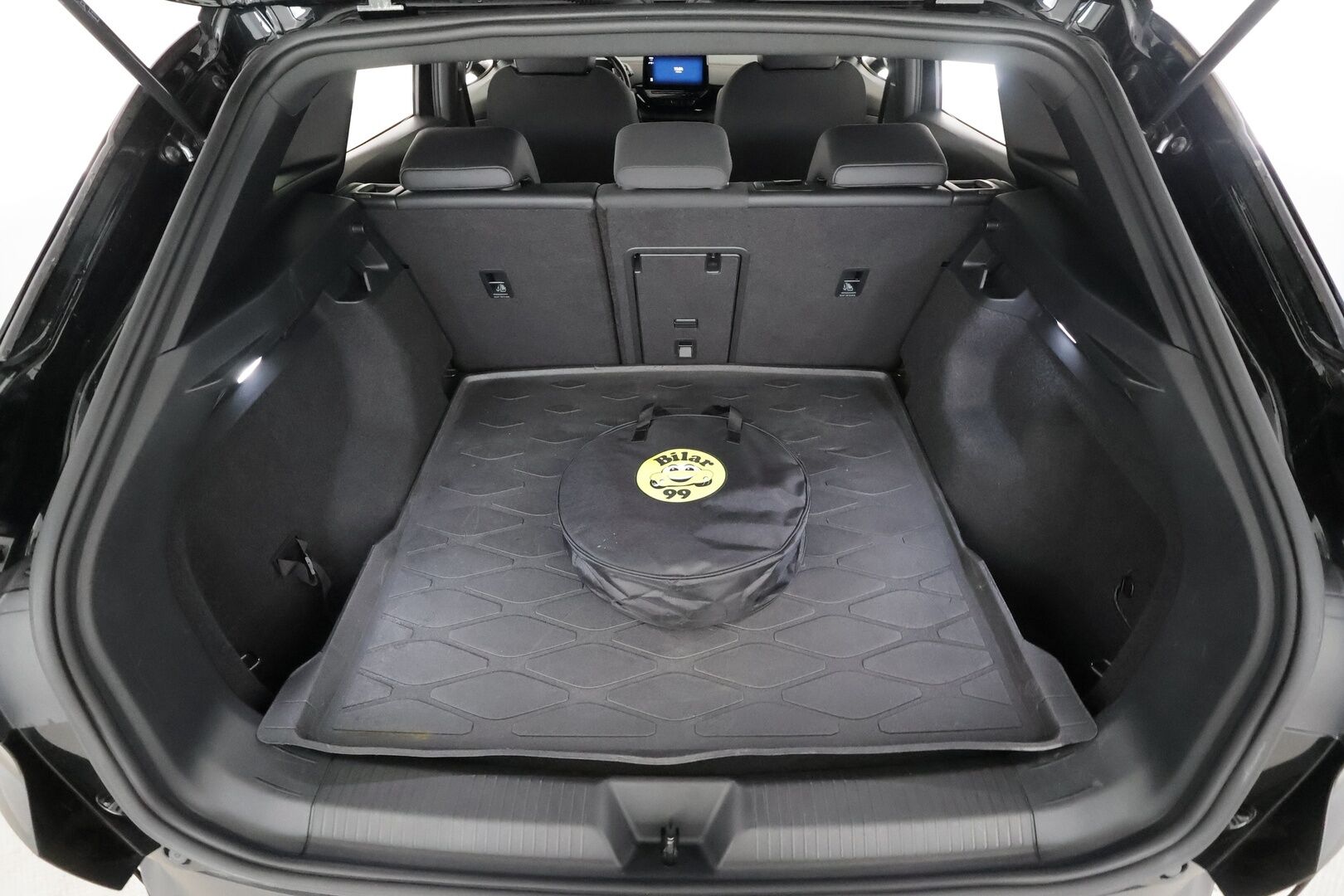 VOLKSWAGEN ID.4 2023 GTX - | ACC | Koukku | ILP | Matrix-LED | P.Kamera | Puolinahat | Ratinlämmitys | Digimittaristo | Keyless | Apple&Android | Kahdet Renkaat |