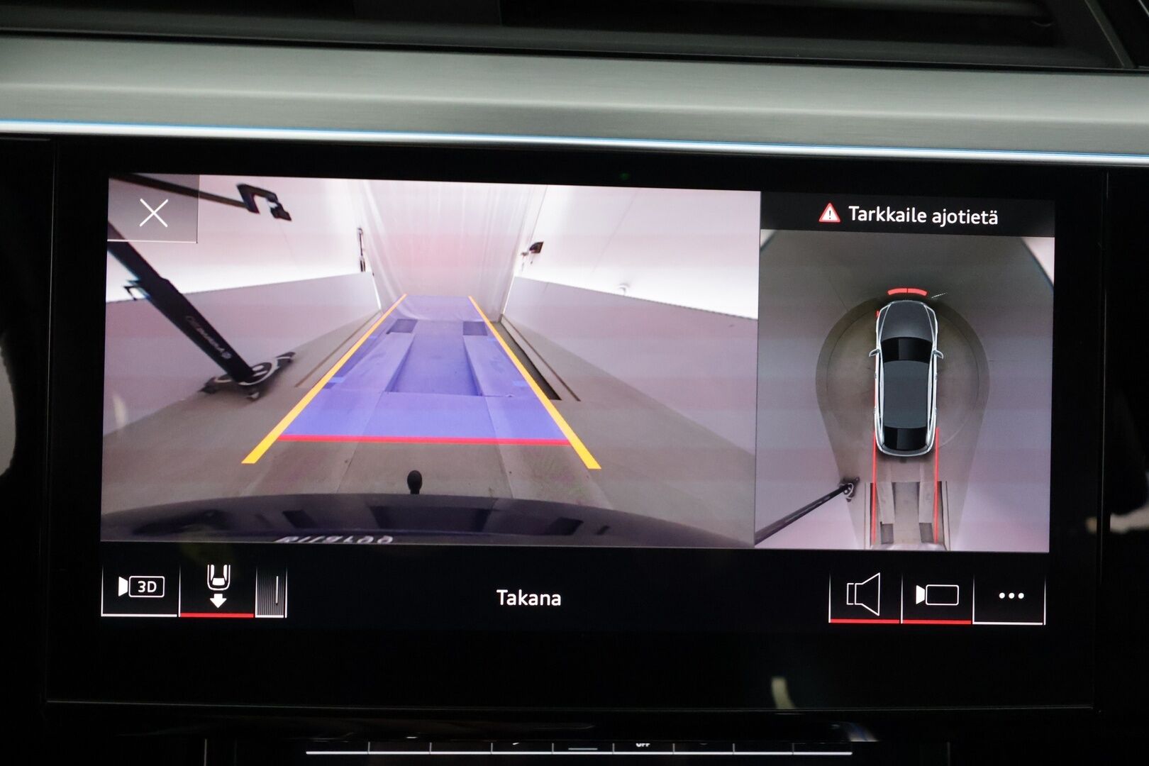 AUDI E-TRON 2021 Sportback 55 quattro S line - | ACC | ILP | Koukku | Matrix-LED | HUD | Ilma-Alusta | Panorama | Muistipenkki | Sporttinahat | Pimeänäköavustin | 360-Kamera | Merkkihuollettu |