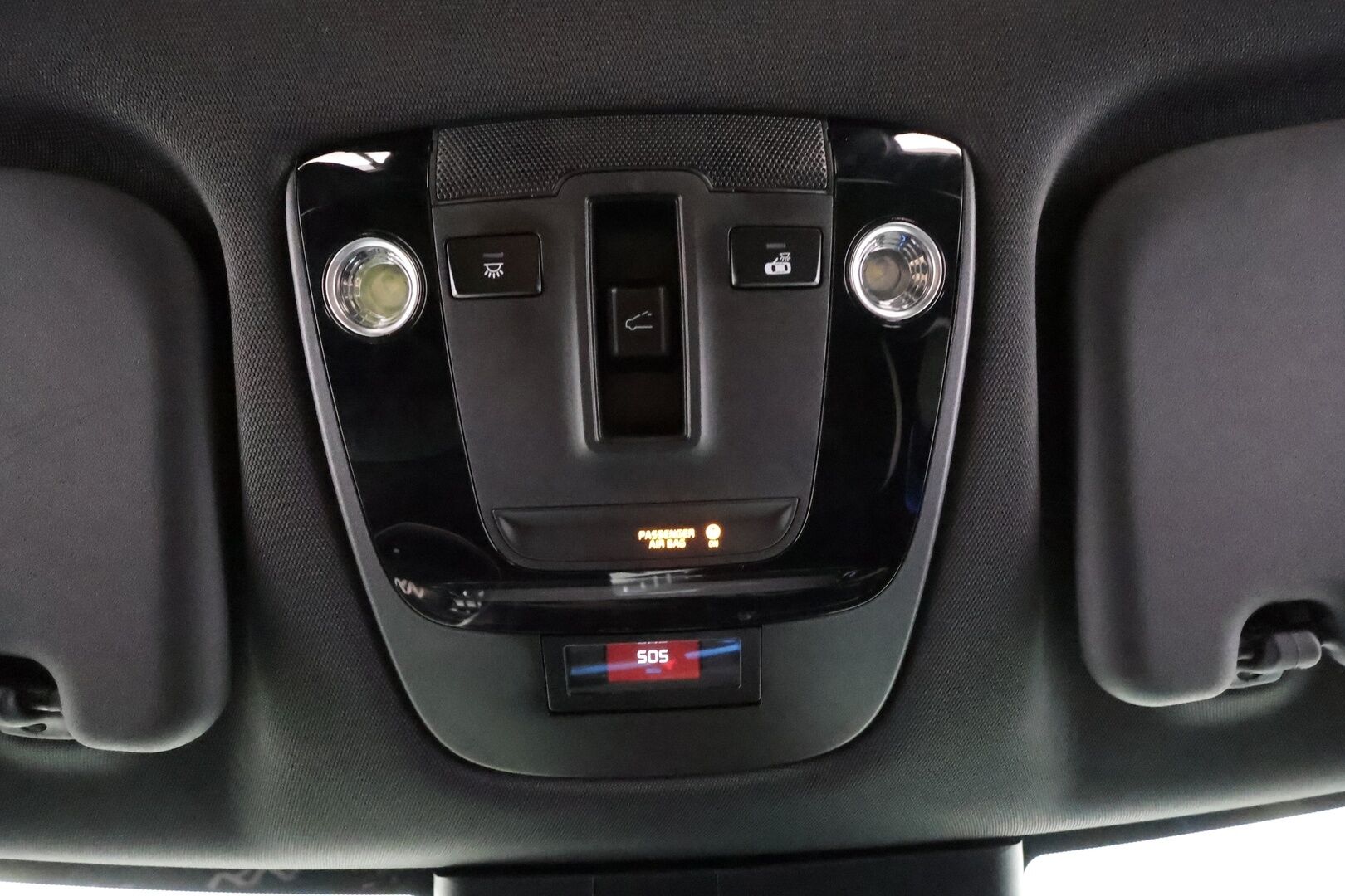 KIA EV6 2022 GT-Line AWD 77 kWh 325 hv - | ACC | ILP | HUD | 360° | Meridian | Kattoluukku | Ilm. relax penkit | Muistipenkki | Keyless | HDA | BSM | CTA | Ambient light | Merkkihuollettu |