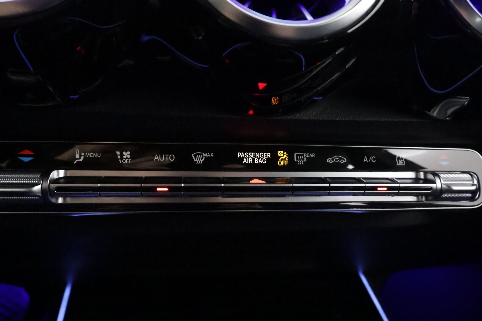 Mercedes-Benz EQB 2023 300 4MATIC - | Distronic+ | Lisälämmitin | Widescreen | burmester | 360-Kamera | Muistipenkit | Puolinahat | Ratinlmmitys | Kahdet Renkaat | Koti & Kauppalaturi |
