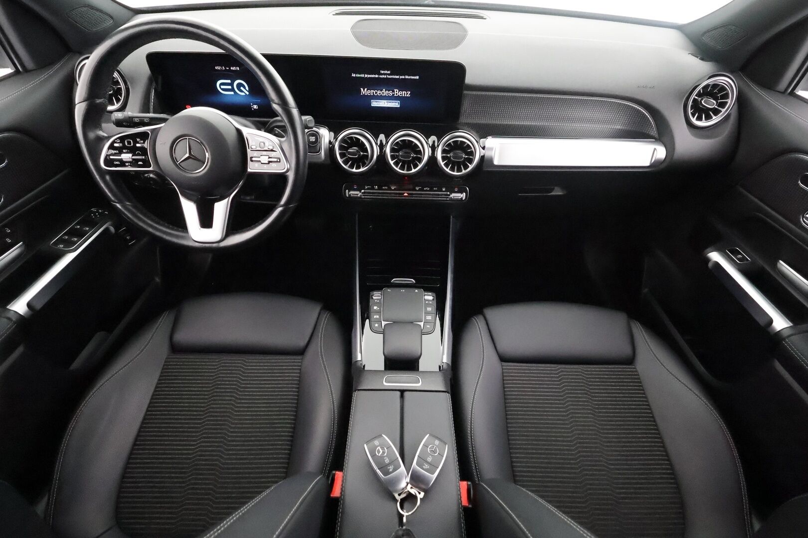 Mercedes-Benz EQB 2023 300 4MATIC - | Distronic+ | Lisälämmitin | Widescreen | burmester | 360-Kamera | Muistipenkit | Puolinahat | Ratinlmmitys | Kahdet Renkaat | Koti & Kauppalaturi |