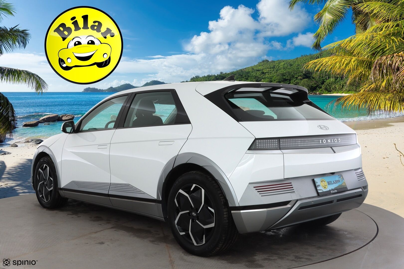 Hyundai IONIQ 5 2022 73 kWh 217 hv Style - | ACC | ILP | Sähköpenkki kuskille | P.kamera ja tutkat | HDA | BSM | CTA | Lämm. ratti | LED | Apple & Android | Merkkihuollot | 2x renkaat aluin | 