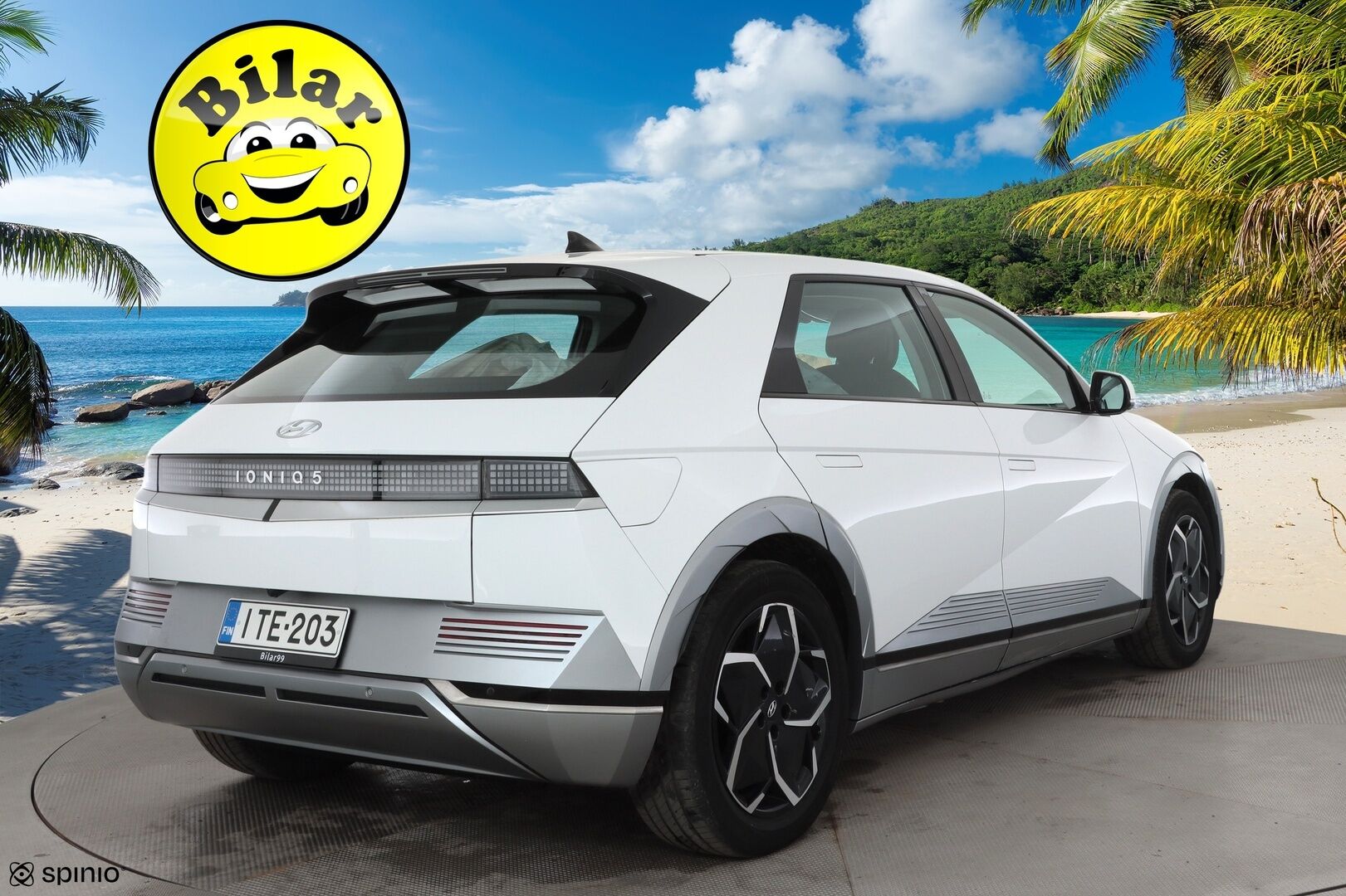 Hyundai IONIQ 5 2022 73 kWh 217 hv Style - | ACC | ILP | Sähköpenkki kuskille | P.kamera ja tutkat | HDA | BSM | CTA | Lämm. ratti | LED | Apple & Android | Merkkihuollot | 2x renkaat aluin | 