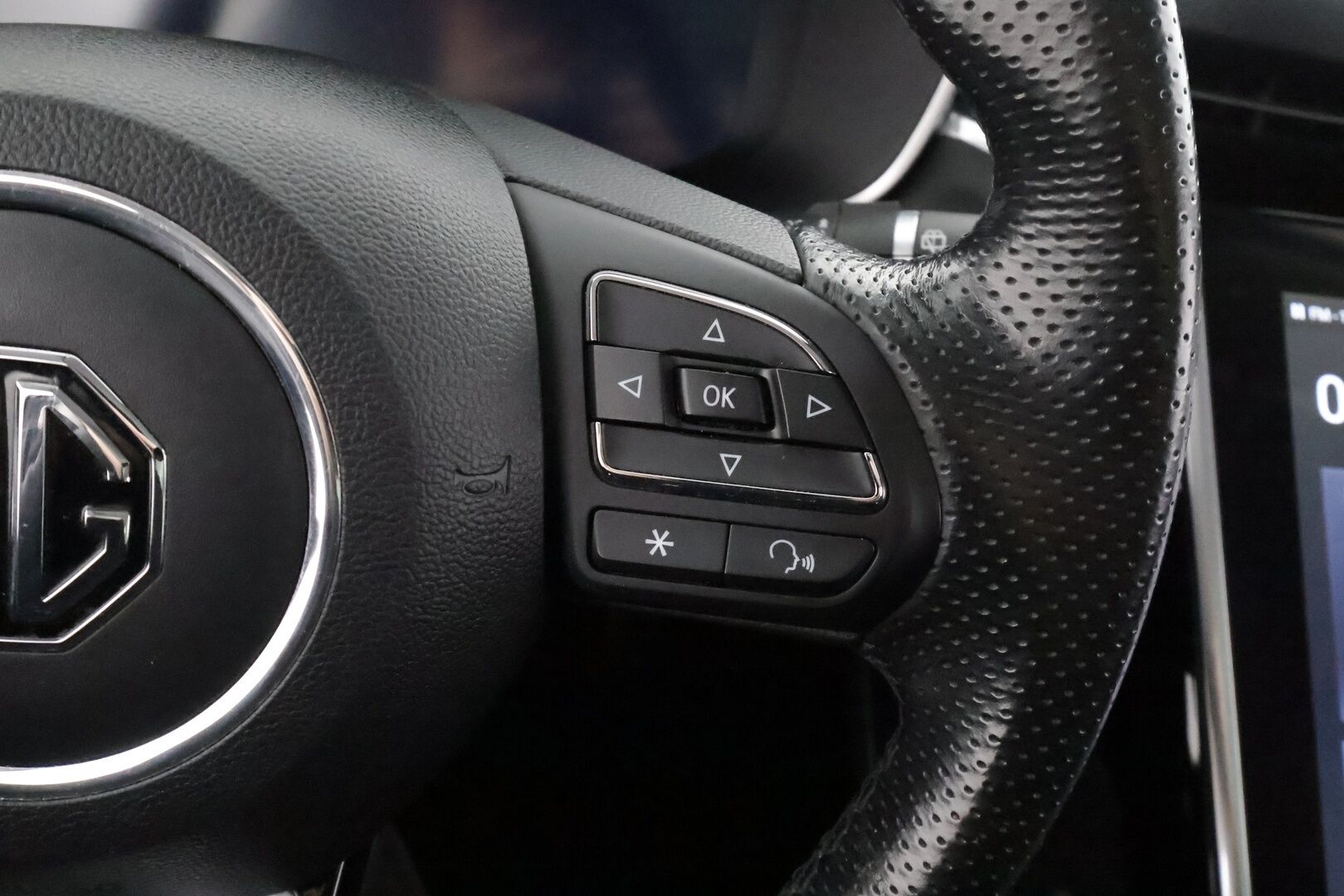 MG MARVEL R 2022 Performance AWD - | ACC | ILP | BOSE | 360° | Ilm. sähkönahat | Panorama | Muistipenkki | Keyless | Lane Assist | BSM | Apple & Android | Ambient | 2x renkaat aluin |