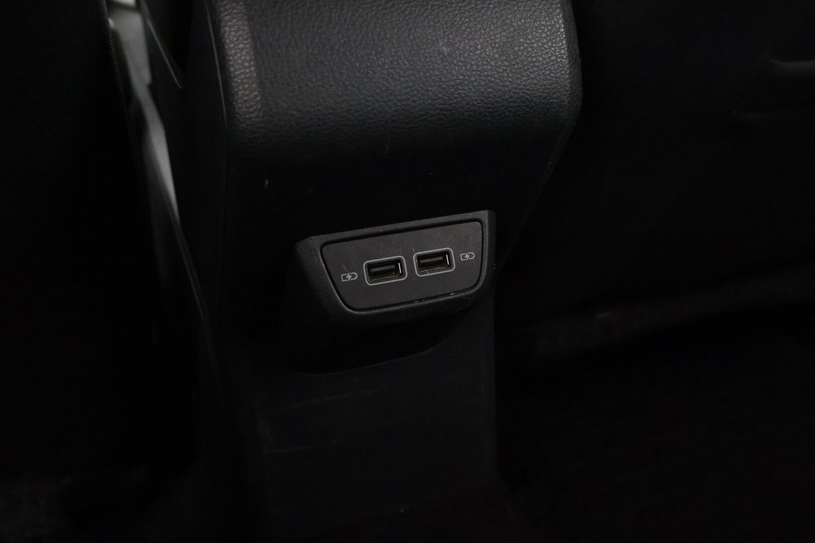 Volkswagen Polo 2020 Style 1,0 TSI 70 kW DSG-automaatti - ACC / P-tutkat / Suomiauto / Juuri huollettu