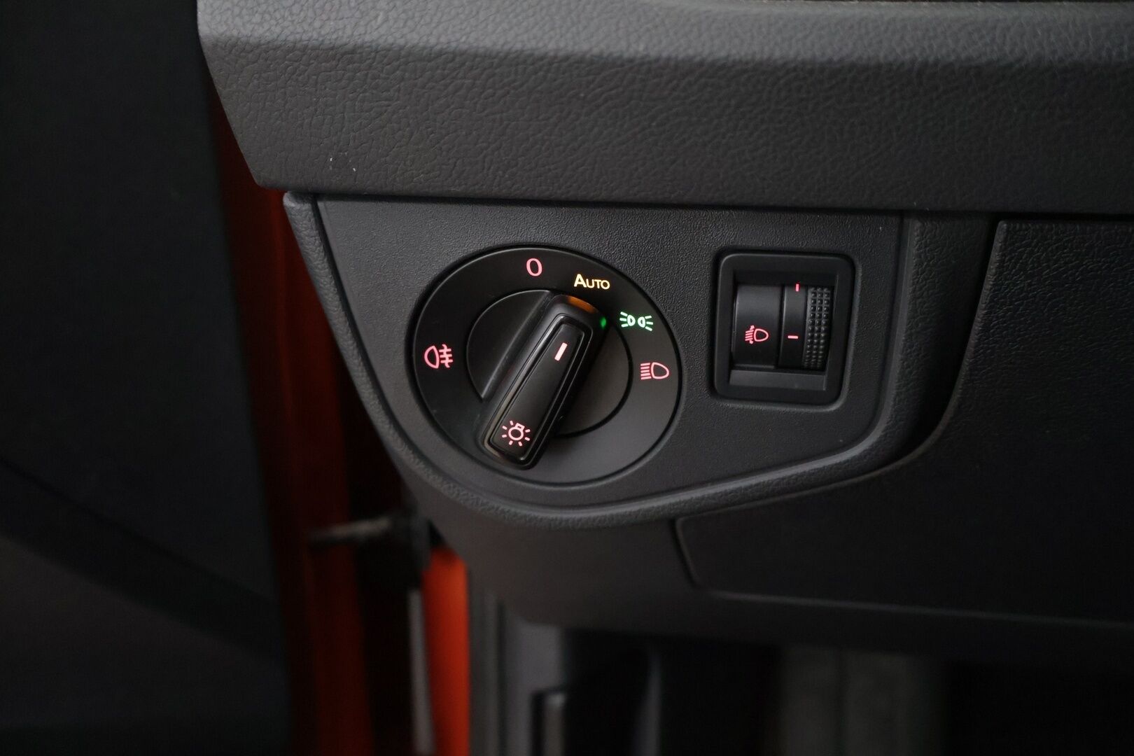 Volkswagen Polo 2020 Style 1,0 TSI 70 kW DSG-automaatti - ACC / P-tutkat / Suomiauto / Juuri huollettu