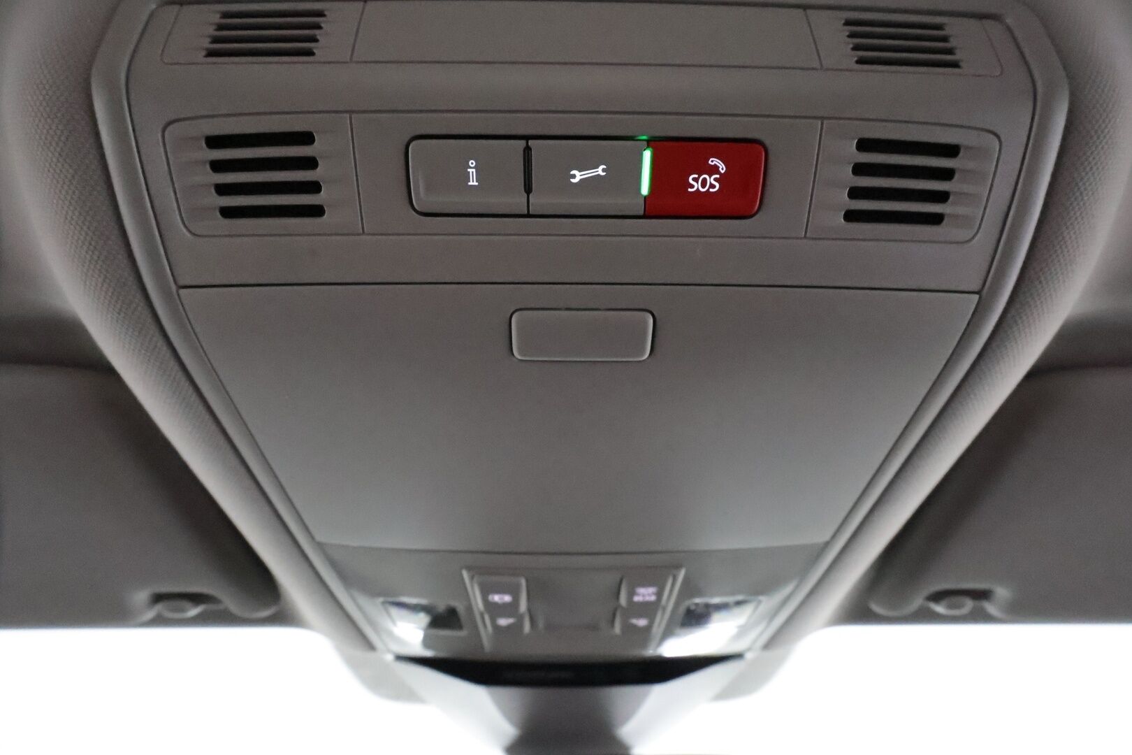 Volkswagen Passat 2020 Variant R-Line 2,0 TDI EVO SCR 110 kW DSG **Webasto / ACC / Matrix-LED / P.Tutkat / Kaistavahti / Navi** - Suomi-auto / Kahdet Renkaat / Merkkihuollettu!