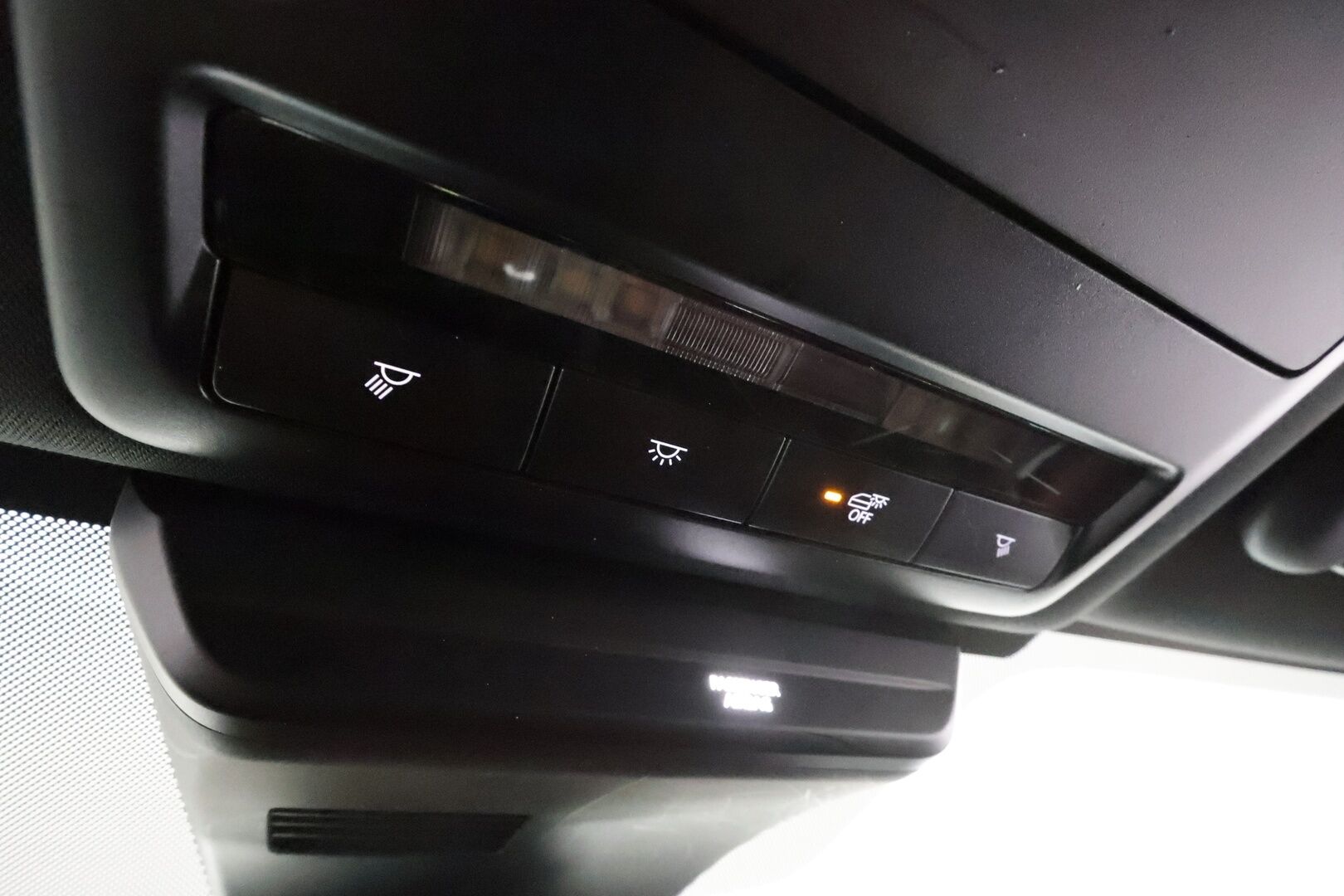 Mazda Mazda3 2020 Hatchback 2,0 (180hv) M Hybrid Skyactiv-X Elegance Business MT Red * ACC / HUD / P.kamera / Muistipenkki * - Bose / LED / Navi / 1.Om Suomi-auto / Kahdet renkaat aluvanteilla / Merkkihuollettu / Huippuvarusteet