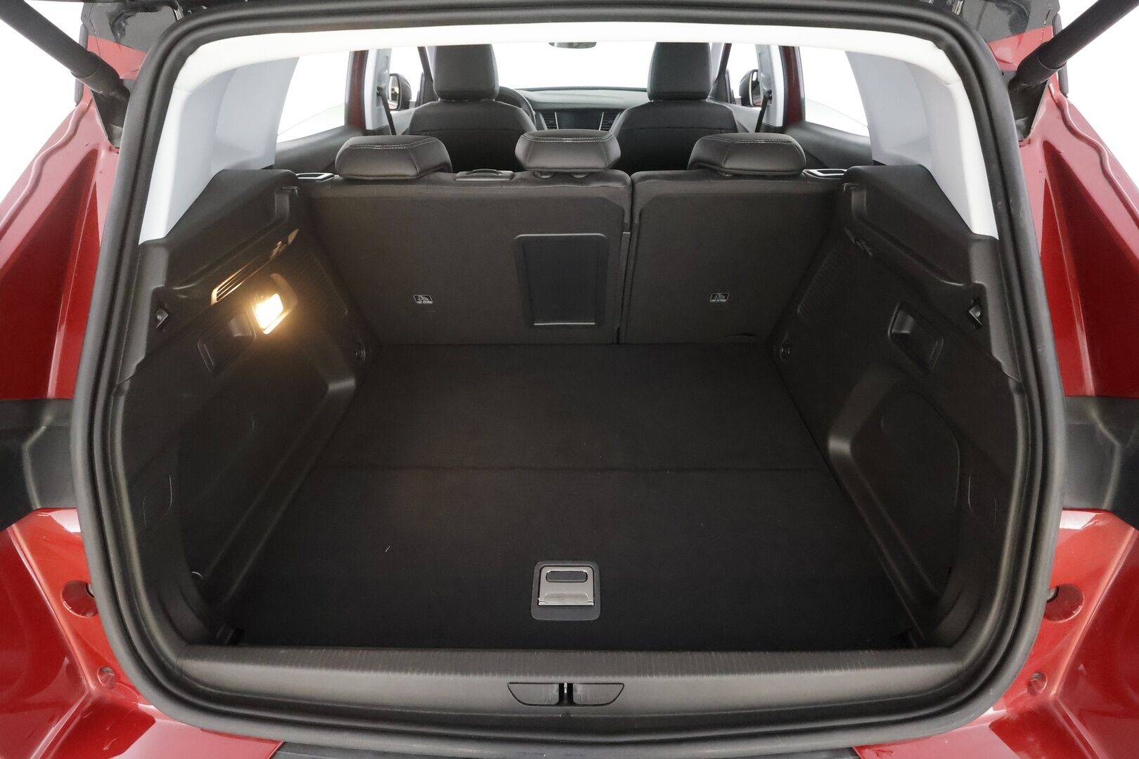 Opel Grandland X 2021 PHEV Executive 300 Turbo A8 AWD - | ACC | 360-Kamera | LED | Muistipenkki | Ilmastoidut Sporttinahat | Apple&Android | 1.Om Suomi-Auto | Kahdet Renkaat | Merkkihuollettu |