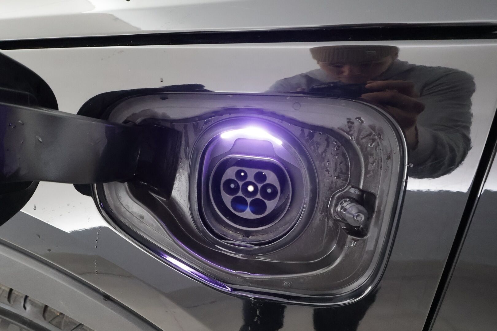 Volvo XC40 2021 T5 TwE Business R-Design aut /* ACC / Webasto / Sporttinahat / Harman/Kardon / Keyless / P.Kamera * - 1.Om suomi-auto / Kahdet Renkaat 