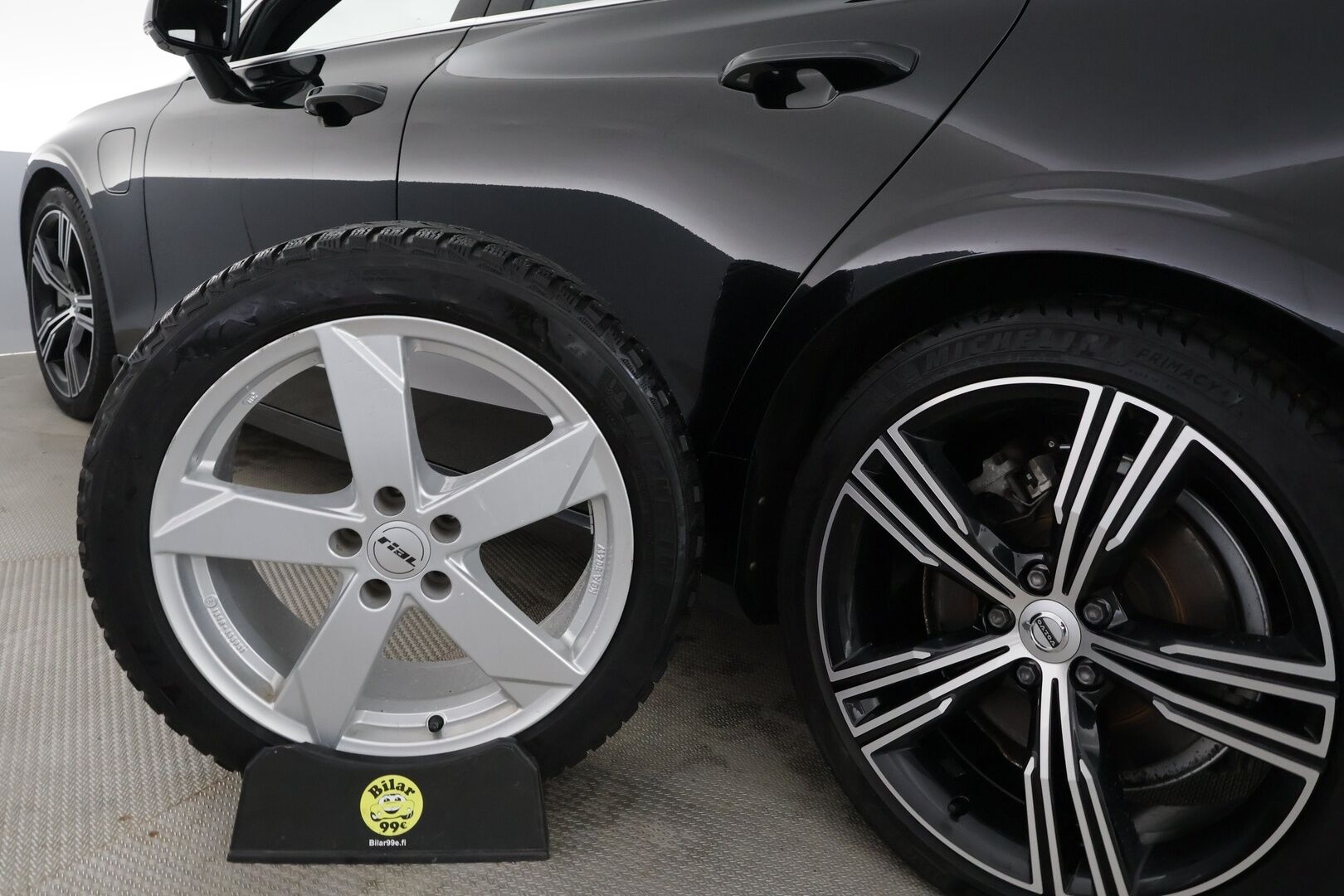 Volvo V60 2021 T6 TwE AWD Inscription aut - | ACC | koukku | Webasto | Muistipenkki | Ratinlämmitys | Sporttinahat | P.Kamera | Blis | High Performance audio | Keyless | Apple&Android | Suomi-auto | Kahdet Renkaat | Merkkihuollettu | 