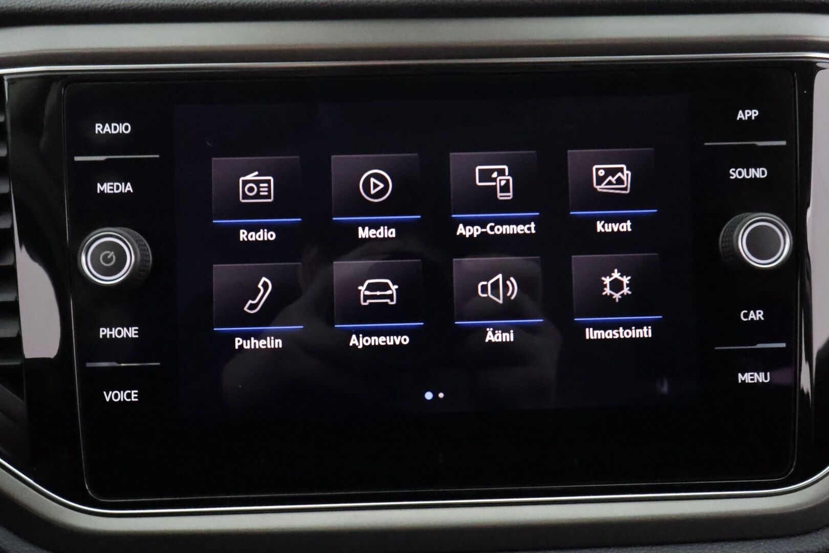 Volkswagen T-Roc 2020 Style 2,0 TDI 110 kW DSG-automaatti - | ACC | Webasto | P.kamera | LED | Lane Assist | Apple & Android | Sähk. takaluukku | Lämm. ratti | 2x renkaat aluin | Suomiauto | 