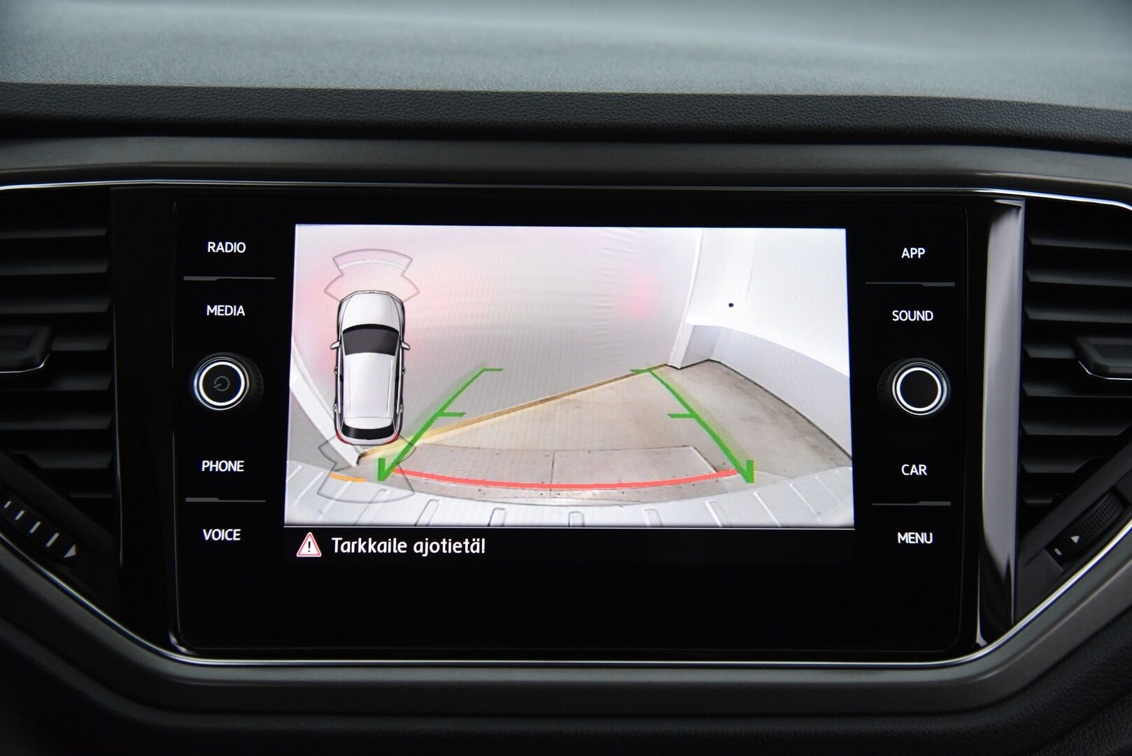 Volkswagen T-Roc 2020 Style 2,0 TDI 110 kW DSG-aut / Webasto / Adapt.vak / Suomi-auto / LED / P-tutkat / - P. Kamera / AppleCarPlay / AndroidAuto