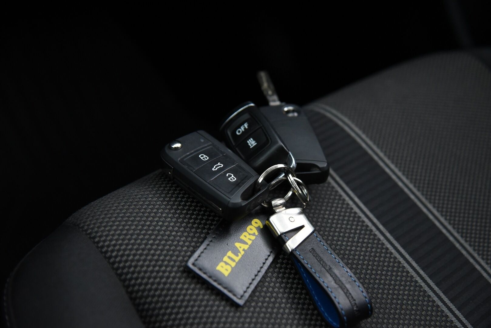Volkswagen T-Roc 2020 Style 2,0 TDI 110 kW DSG-aut / Webasto / Adapt.vak / Suomi-auto / LED / P-tutkat / - P. Kamera / AppleCarPlay / AndroidAuto