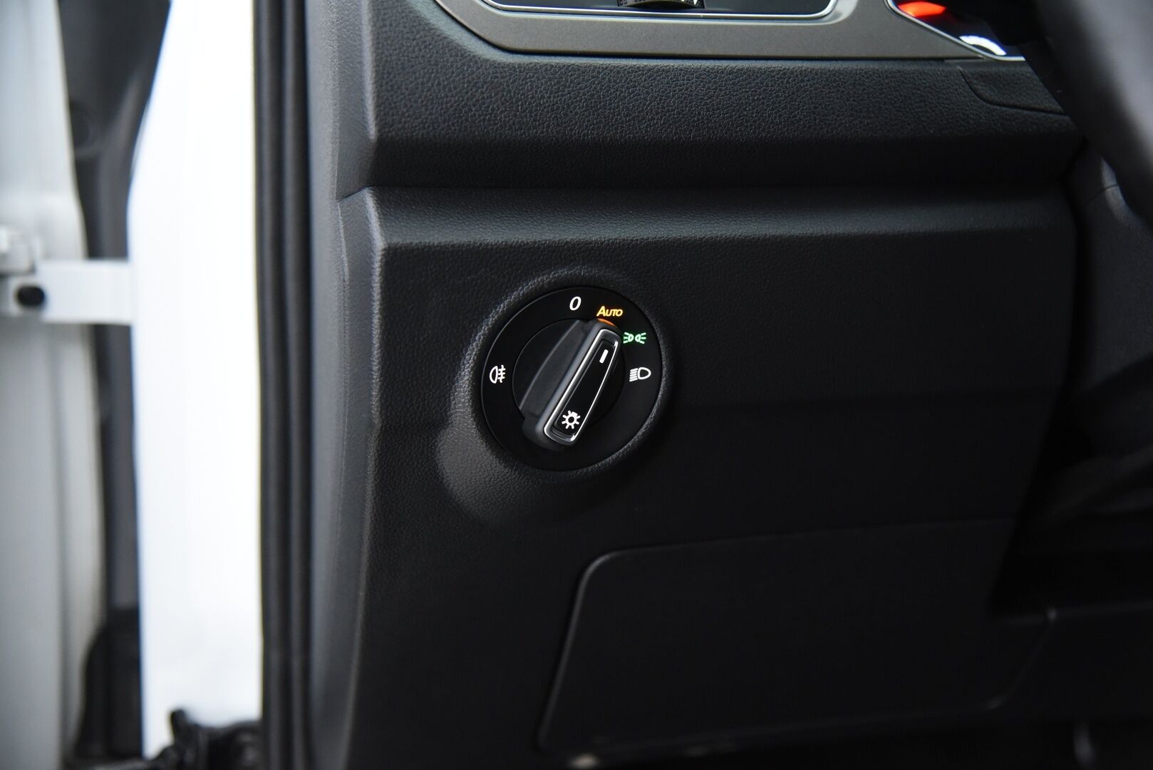 Volkswagen T-Roc 2020 Style 2,0 TDI 110 kW DSG-aut / Webasto / Adapt.vak / Suomi-auto / LED / P-tutkat / - P. Kamera / AppleCarPlay / AndroidAuto