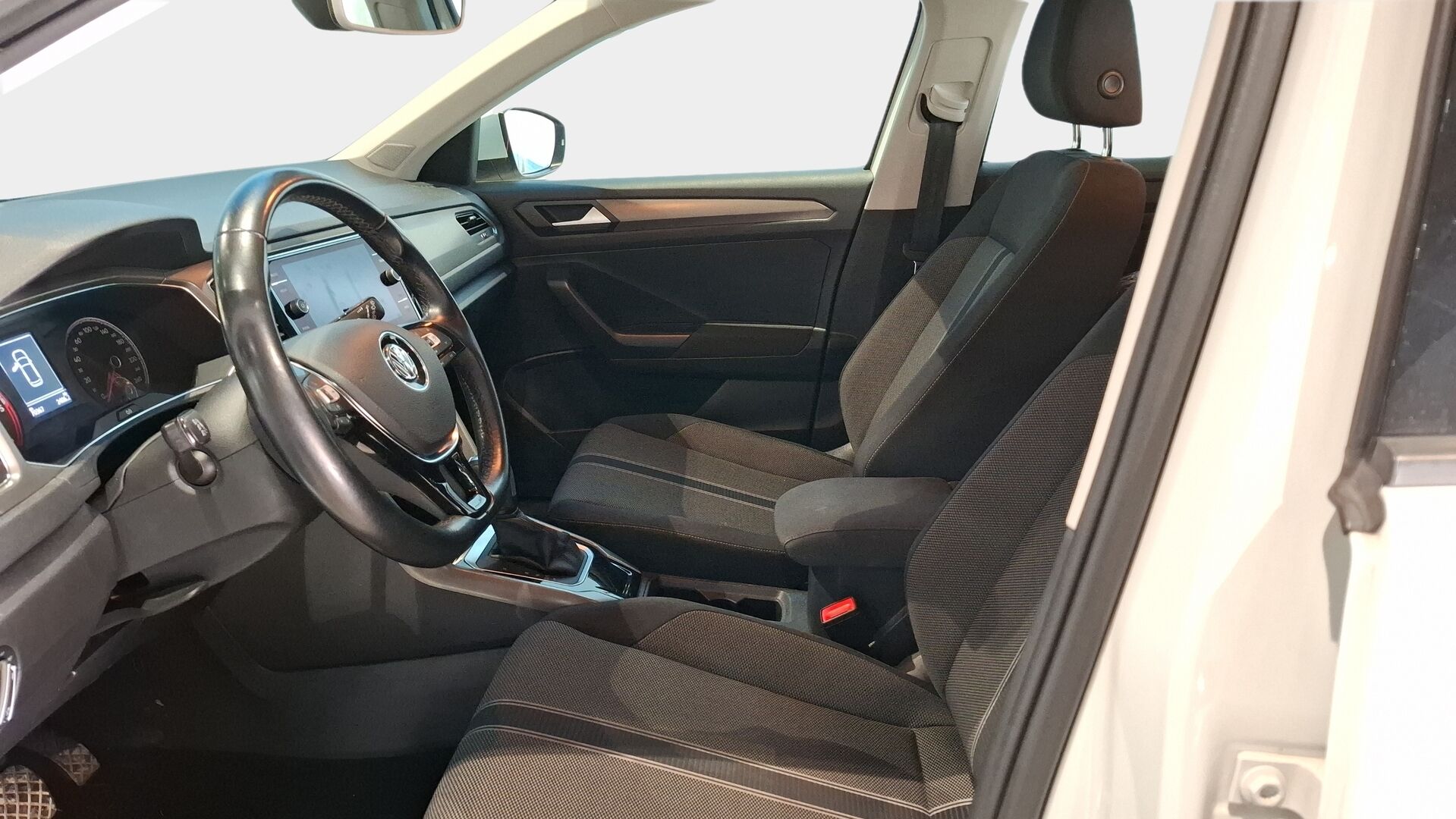 Volkswagen T-Roc 2020 Style 2,0 TDI 110 kW DSG-aut / Webasto / Adapt.vak / Suomi-auto / LED / P-tutkat / - P. Kamera / AppleCarPlay / AndroidAuto