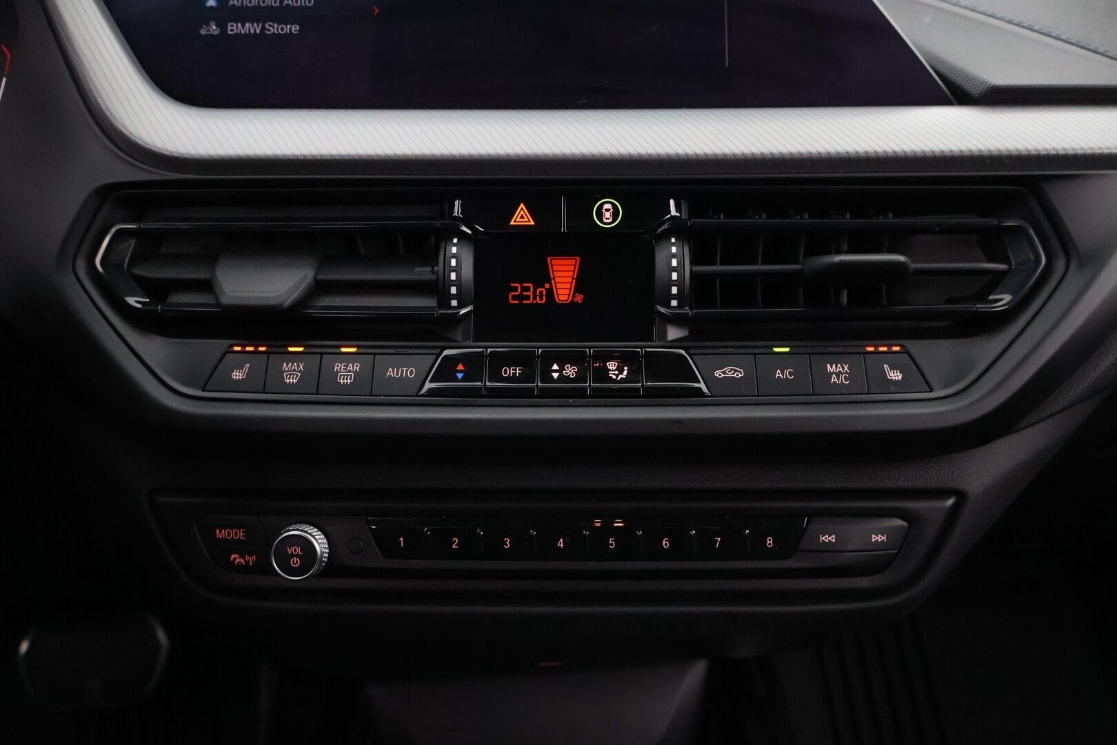 BMW 118 2021 F40 Hatchback 118i A The 1 Edition M Sport * Vetokoukku / Sporttipenkit / Digimittari / Puolinahkasisusta / BLIS / - Huippuvarusteet / Näyttävä / Juuri tullut Tampereelle!