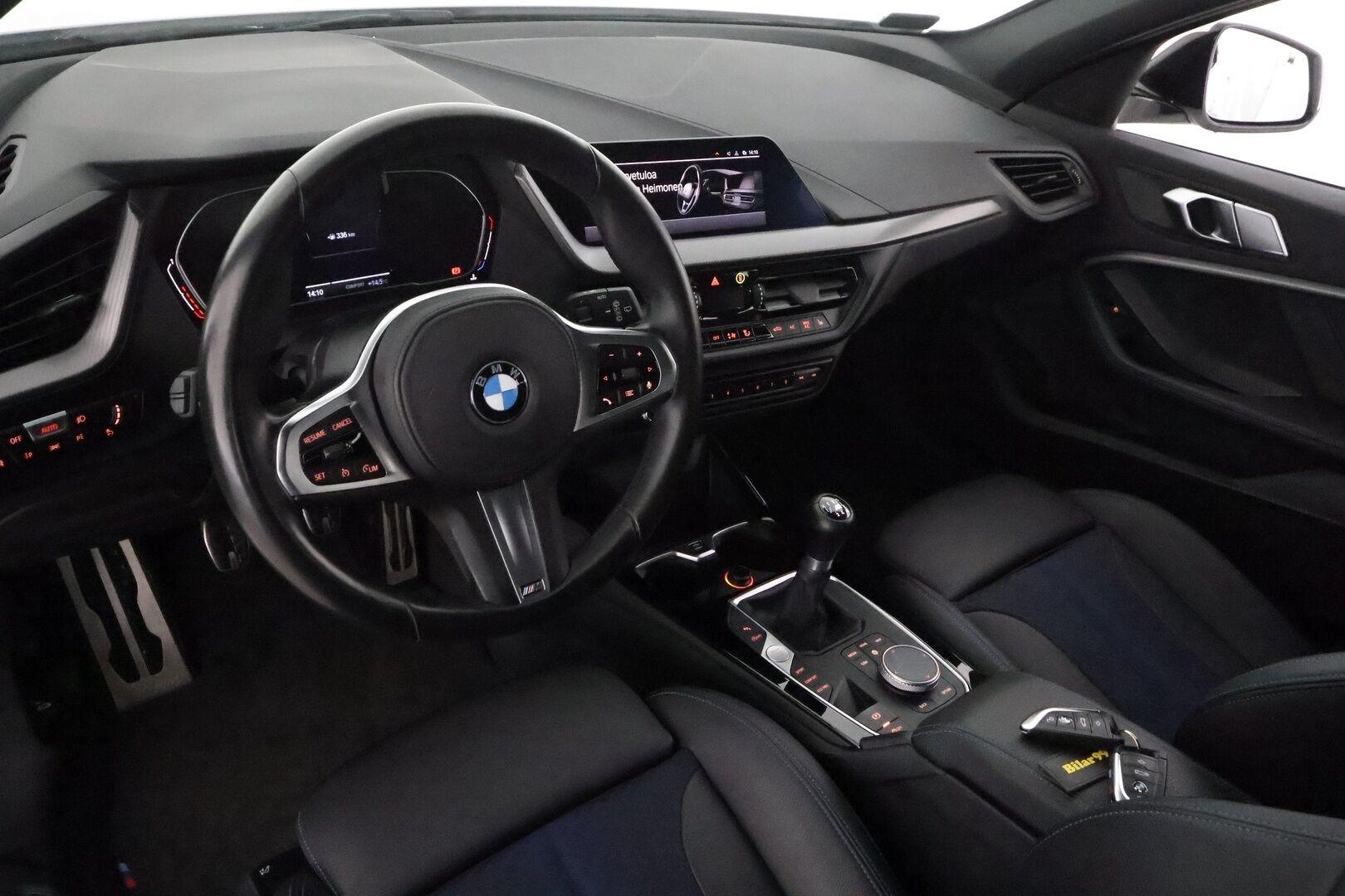 BMW 118 2021 F40 Hatchback 118i The 1 Edition M Sport **Koukku / Sporttipenkit / Lohkolämmitin / P.tutkat / Navi / Kaistavahti** - Suomi-auto / Kahdet Renkaat