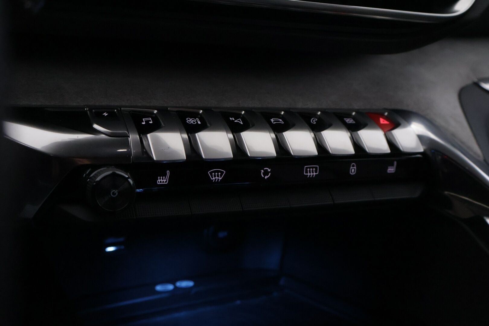 Peugeot 3008 2021 GT 4x4 Hybrid4 300 EAT8-automaatti *SoH 91.4% / ACC / 360° / Full-LED / BLIS / Koukku / S-Luukku* - Siistikuntoinen ja hyvin huollettu Suomiauto kaksilla renkailla! - HULLUT AVAJAISHULINAT KORKOTARJOUS 3,29 %