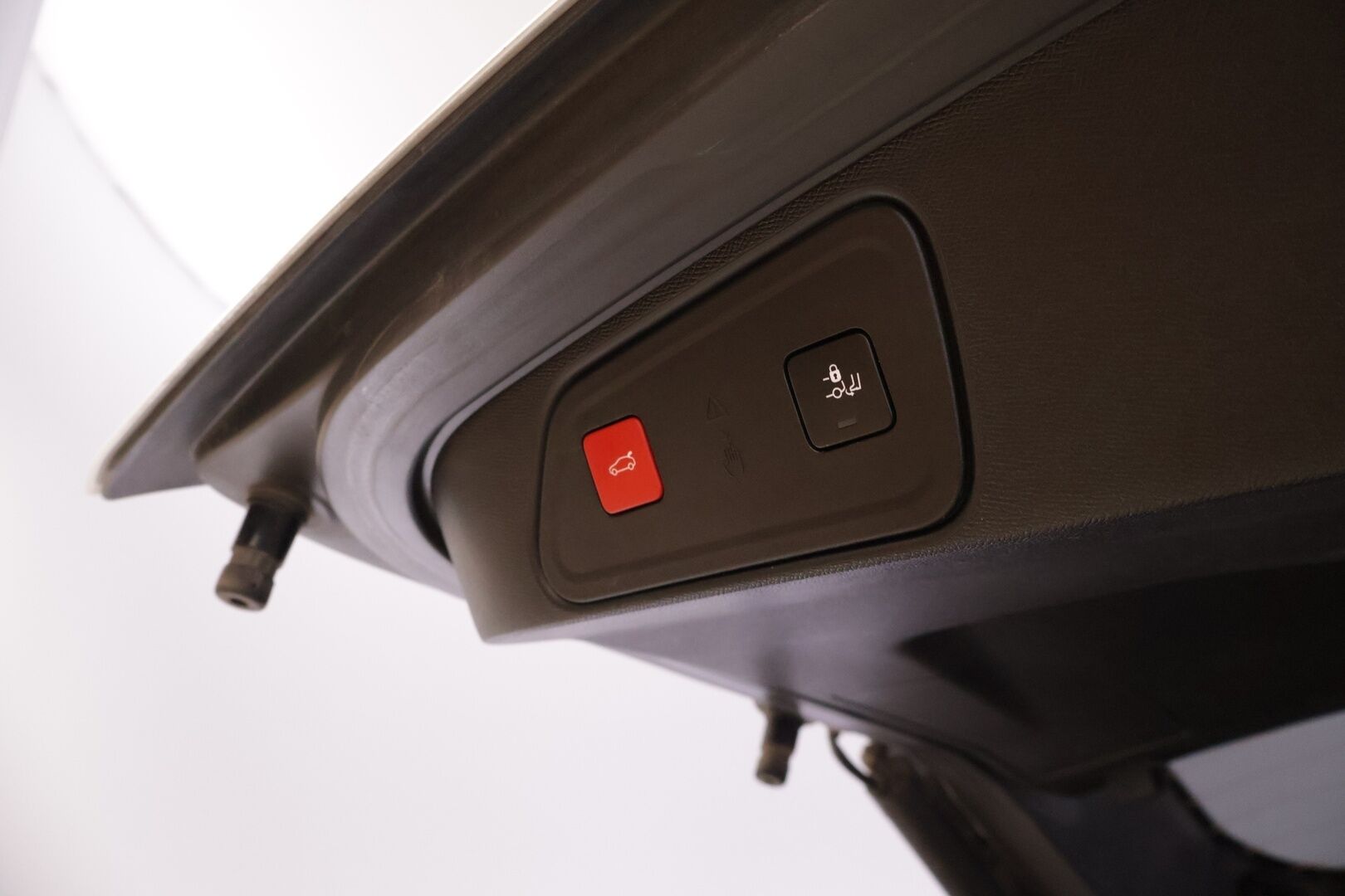 Peugeot 3008 2021 GT 4x4 Hybrid4 300 EAT8-automaatti *SoH 91.4% / ACC / 360° / Full-LED / BLIS / Koukku / S-Luukku* - Siistikuntoinen ja hyvin huollettu Suomiauto kaksilla renkailla!