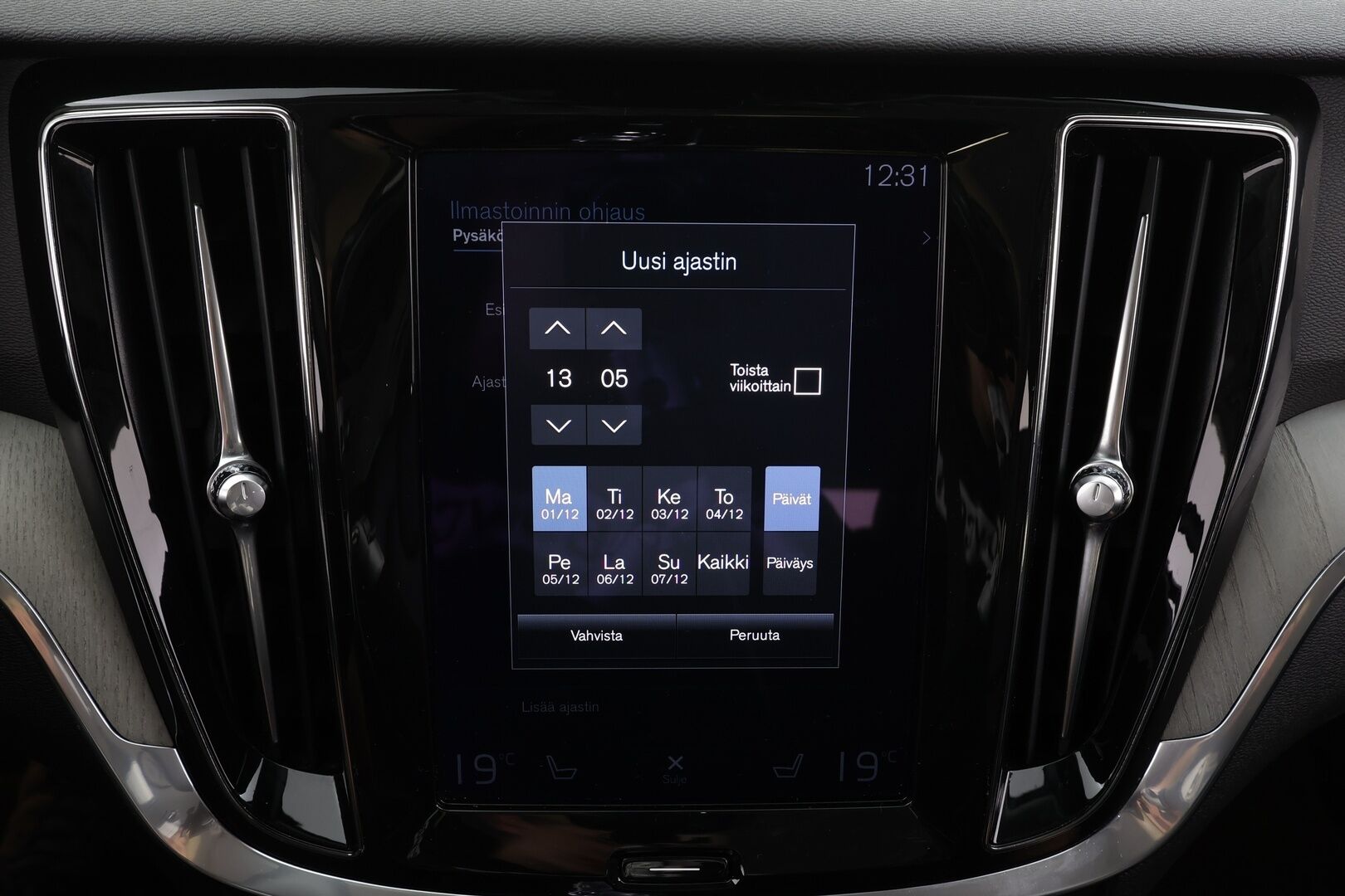 Volvo V60 2021 B4 MHEV Business Inscription aut * ACC / 360° / LED / Navi / Muistipenkki / H&K / Webasto / Nahat / KeylessGo / BLIS * - 1.Om Suomi-auto / Kahdet renkaat aluvanteilla - HULLU BLACKWEEK KORKOTARJOUS 2,49%
