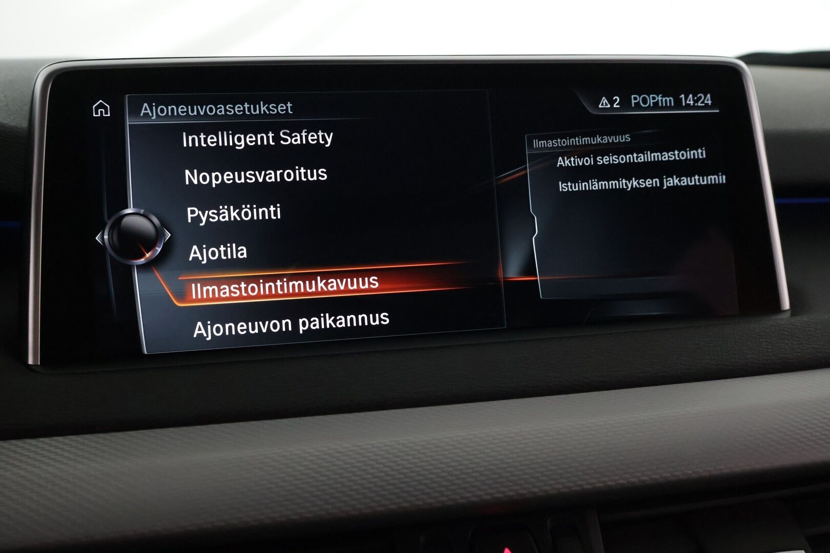 BMW X5 2017 F15 xDrive40e iPerformance M-Sport - ACC | HUD | Panorama | Comfort access | H&K | P.kamera | BLIS | Koukku | Adapt. LED | Muistipenkit | Proff. Navi | 2x Renkaat alumiinivantein